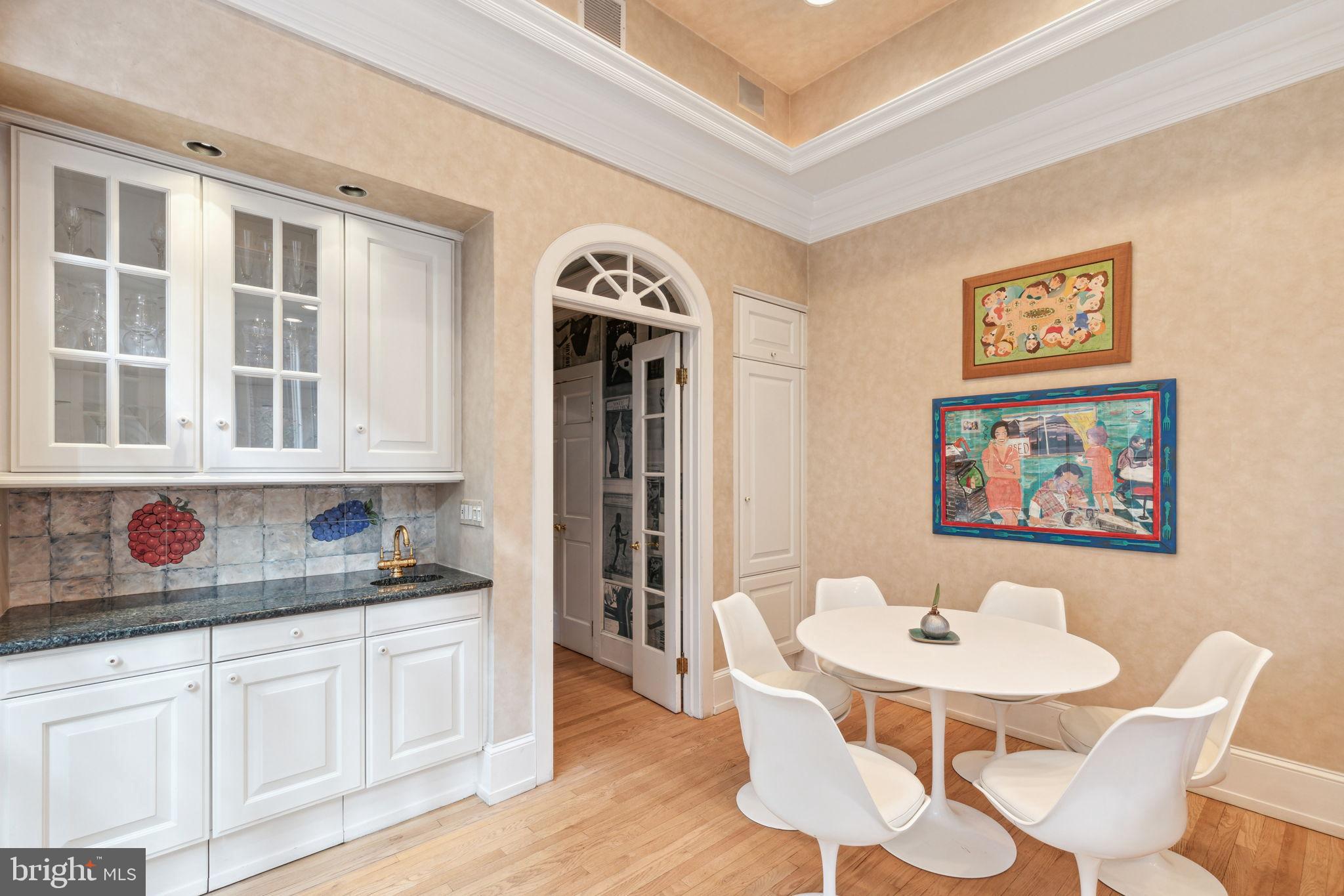 RITTENHOUSE SQUARE - Residential