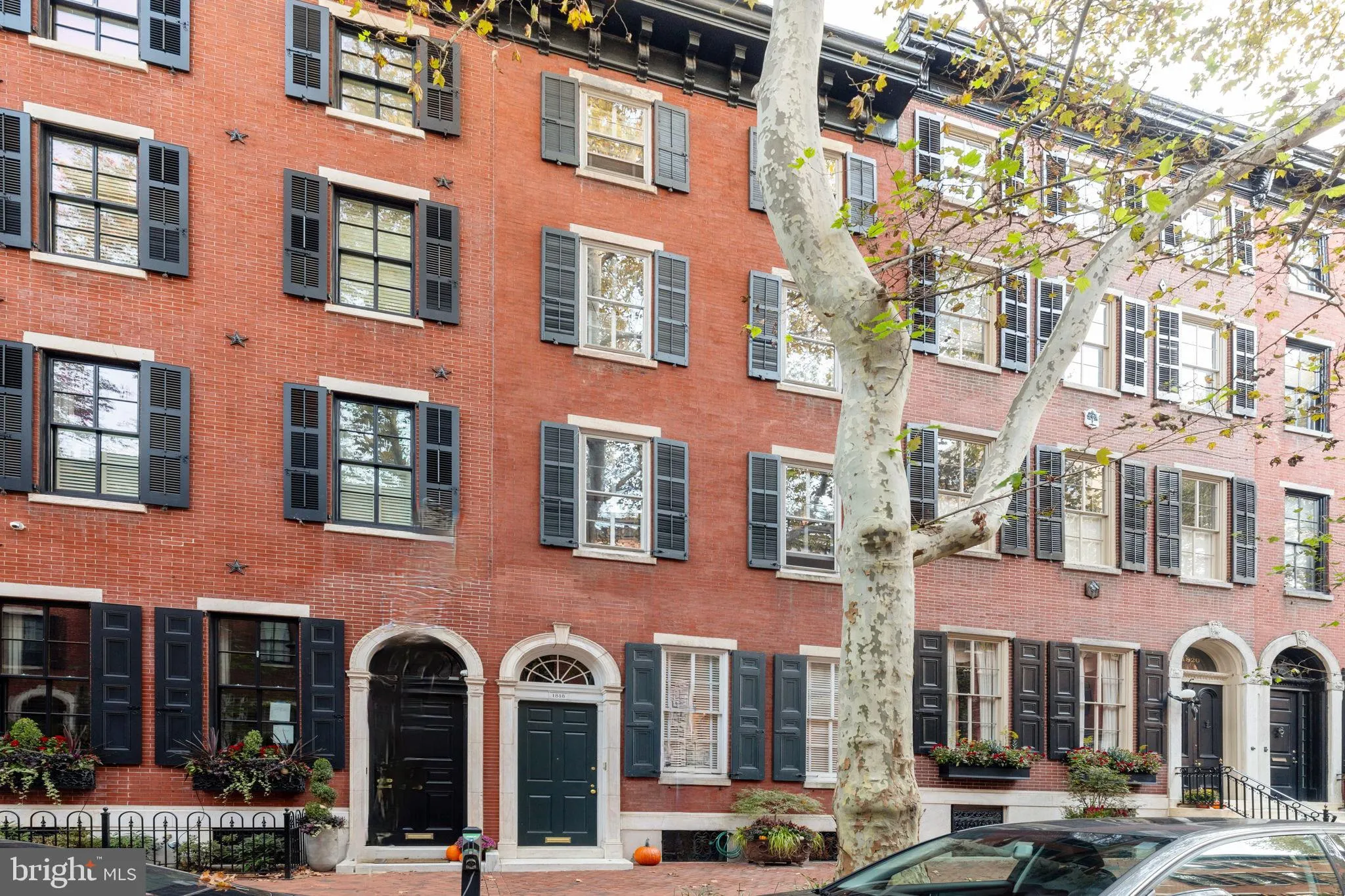 Philadelphia, Pennsylvania 19103, United States, 5 Bedrooms Bedrooms, ,6 BathroomsBathrooms,Residential,Active,69555