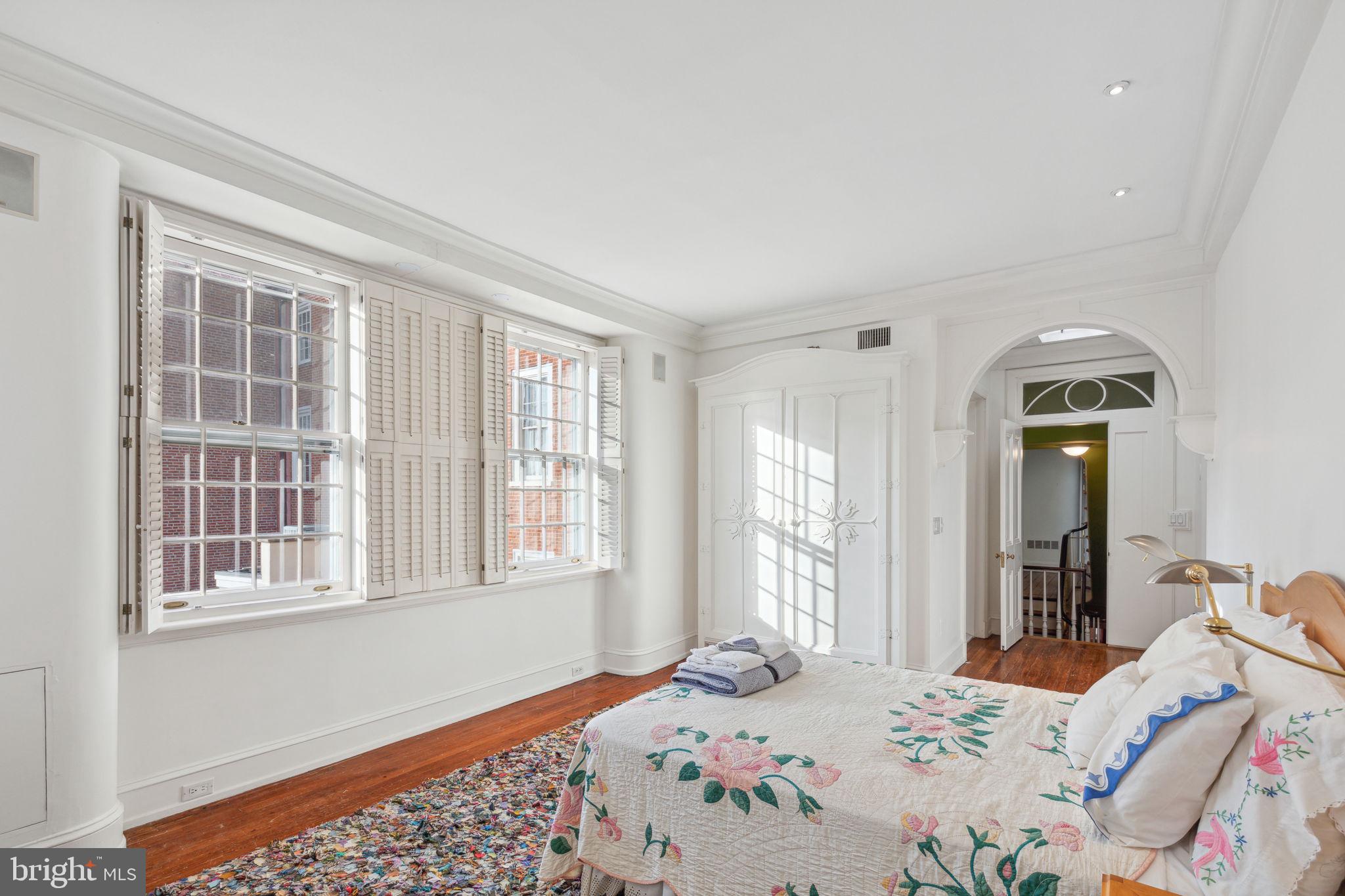 RITTENHOUSE SQUARE - Residential