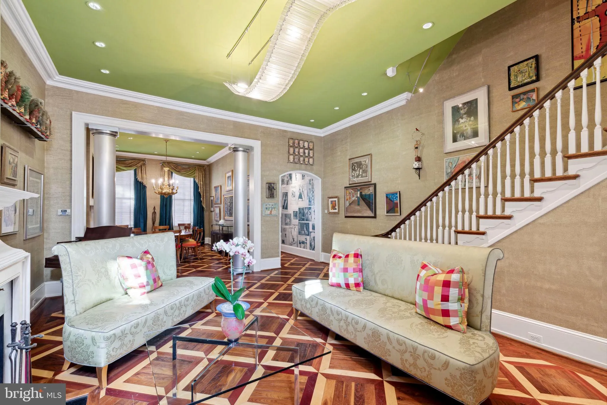 Philadelphia, Pennsylvania 19103, United States, 5 Bedrooms Bedrooms, ,6 BathroomsBathrooms,Residential,Active,69555