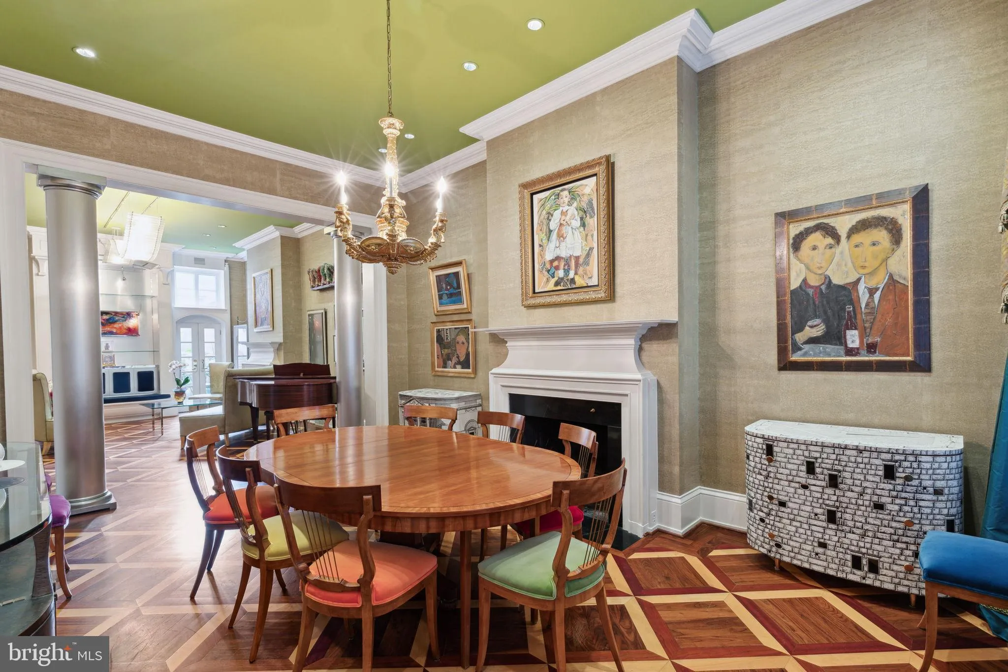 Philadelphia, Pennsylvania 19103, United States, 5 Bedrooms Bedrooms, ,6 BathroomsBathrooms,Residential,Active,69555