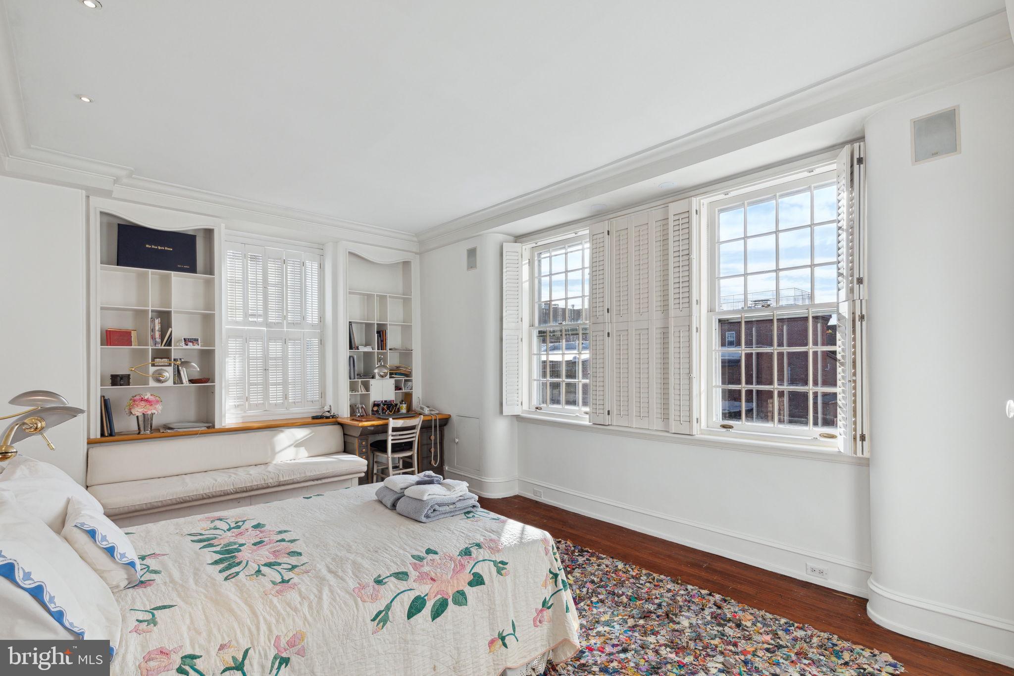 RITTENHOUSE SQUARE - Residential