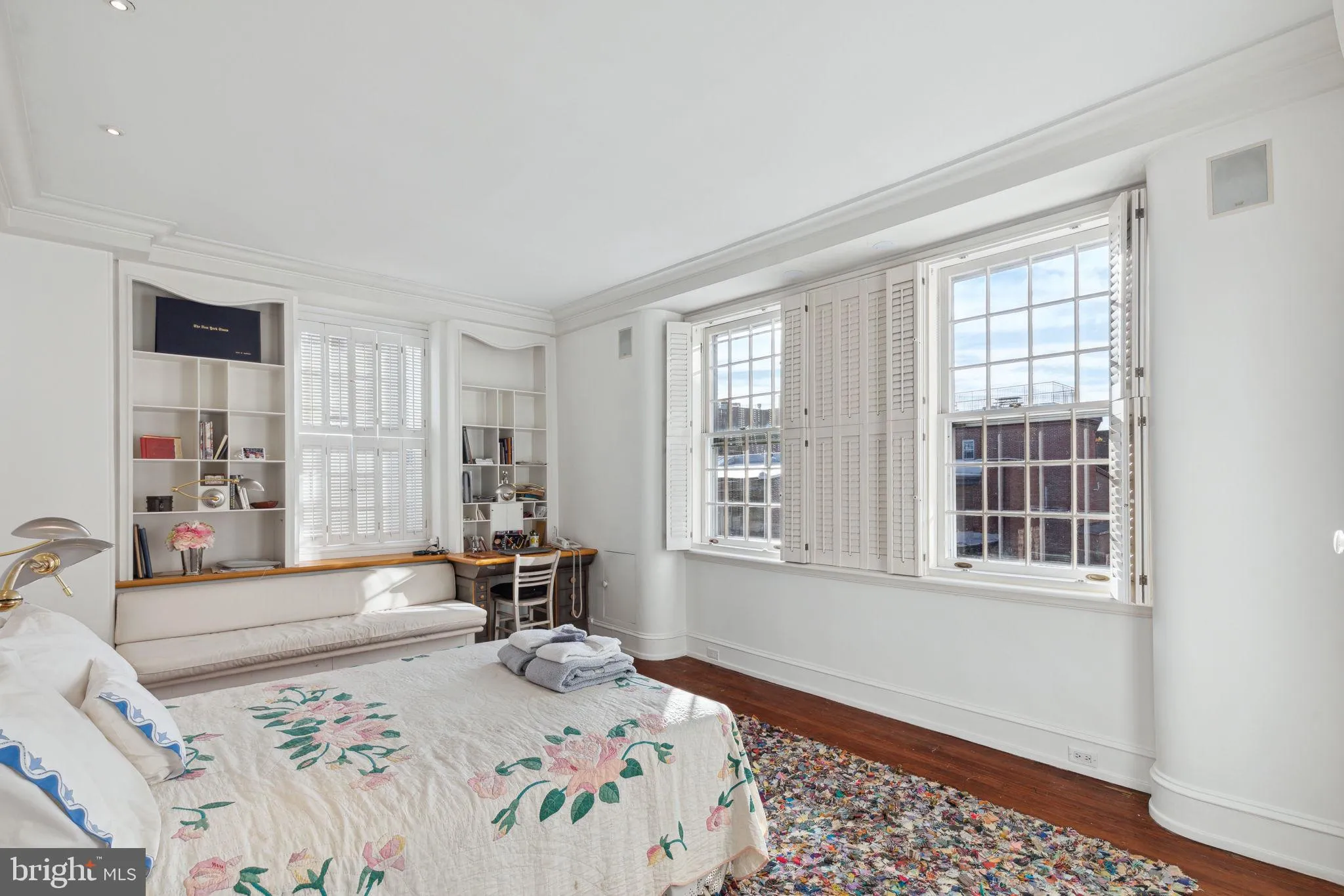 Philadelphia, Pennsylvania 19103, United States, 5 Bedrooms Bedrooms, ,6 BathroomsBathrooms,Residential,Active,69555