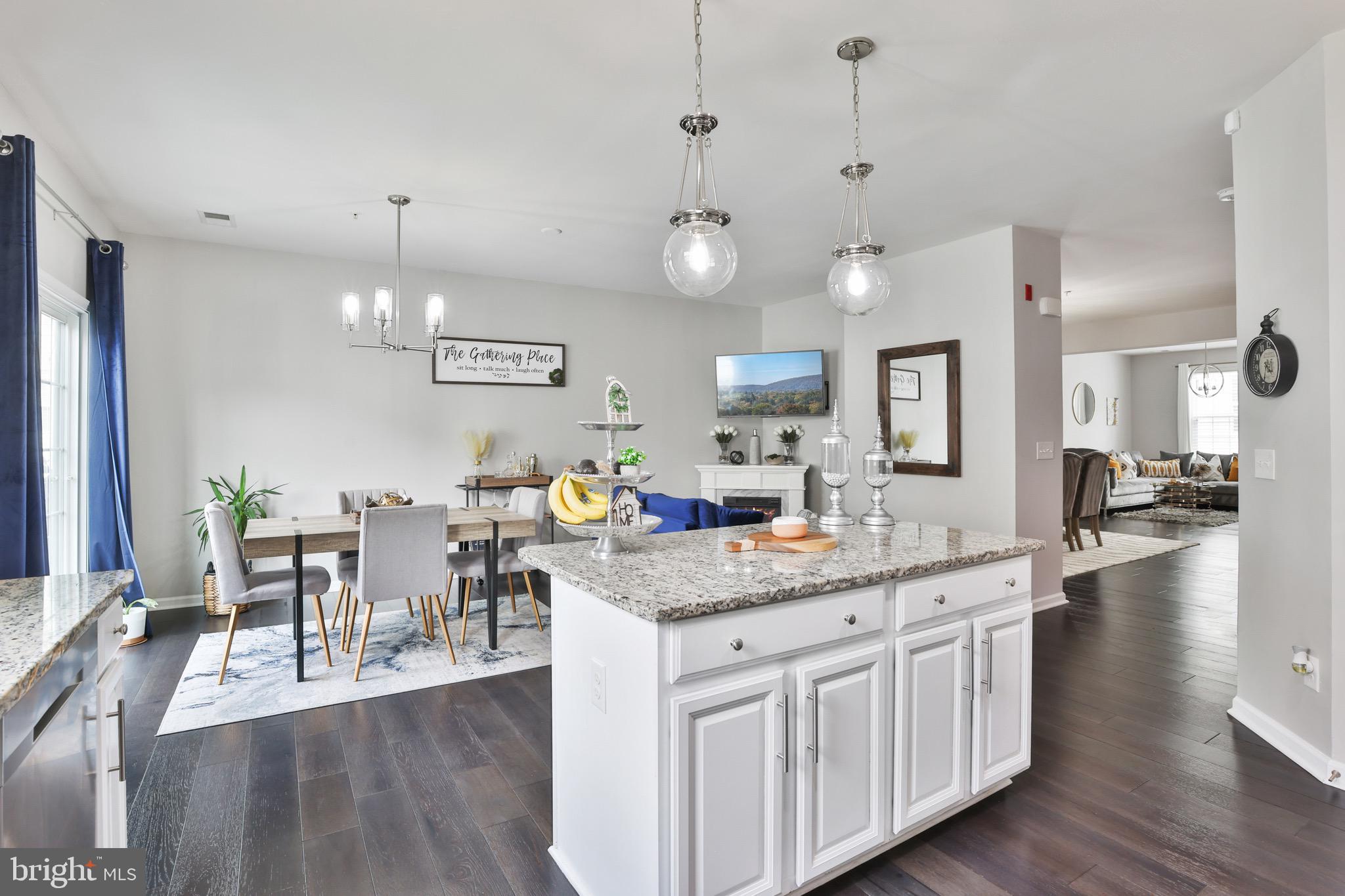 MERCER PARK CONDOMINIUM - Residential