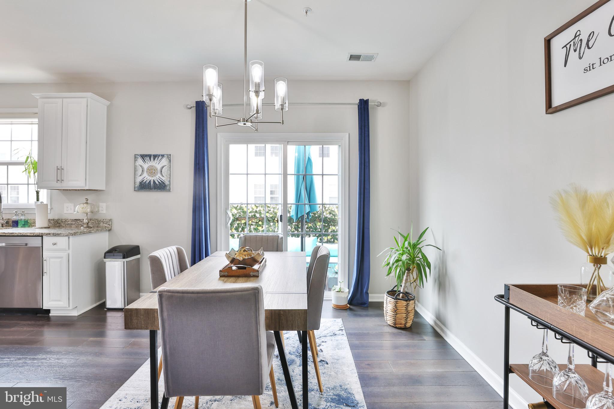 MERCER PARK CONDOMINIUM - Residential