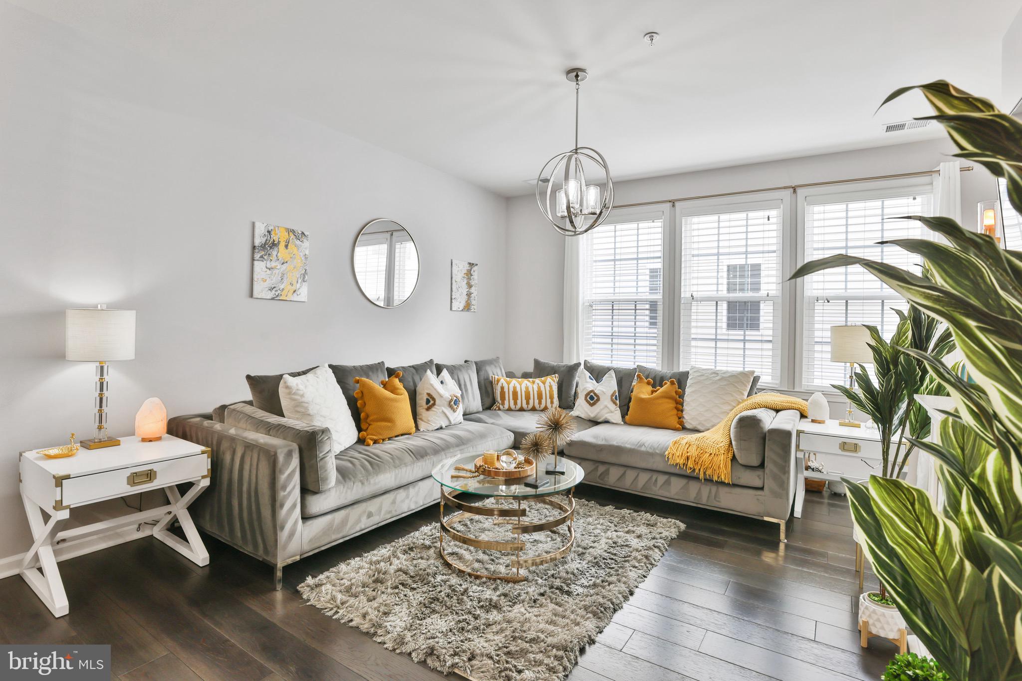 MERCER PARK CONDOMINIUM - Residential