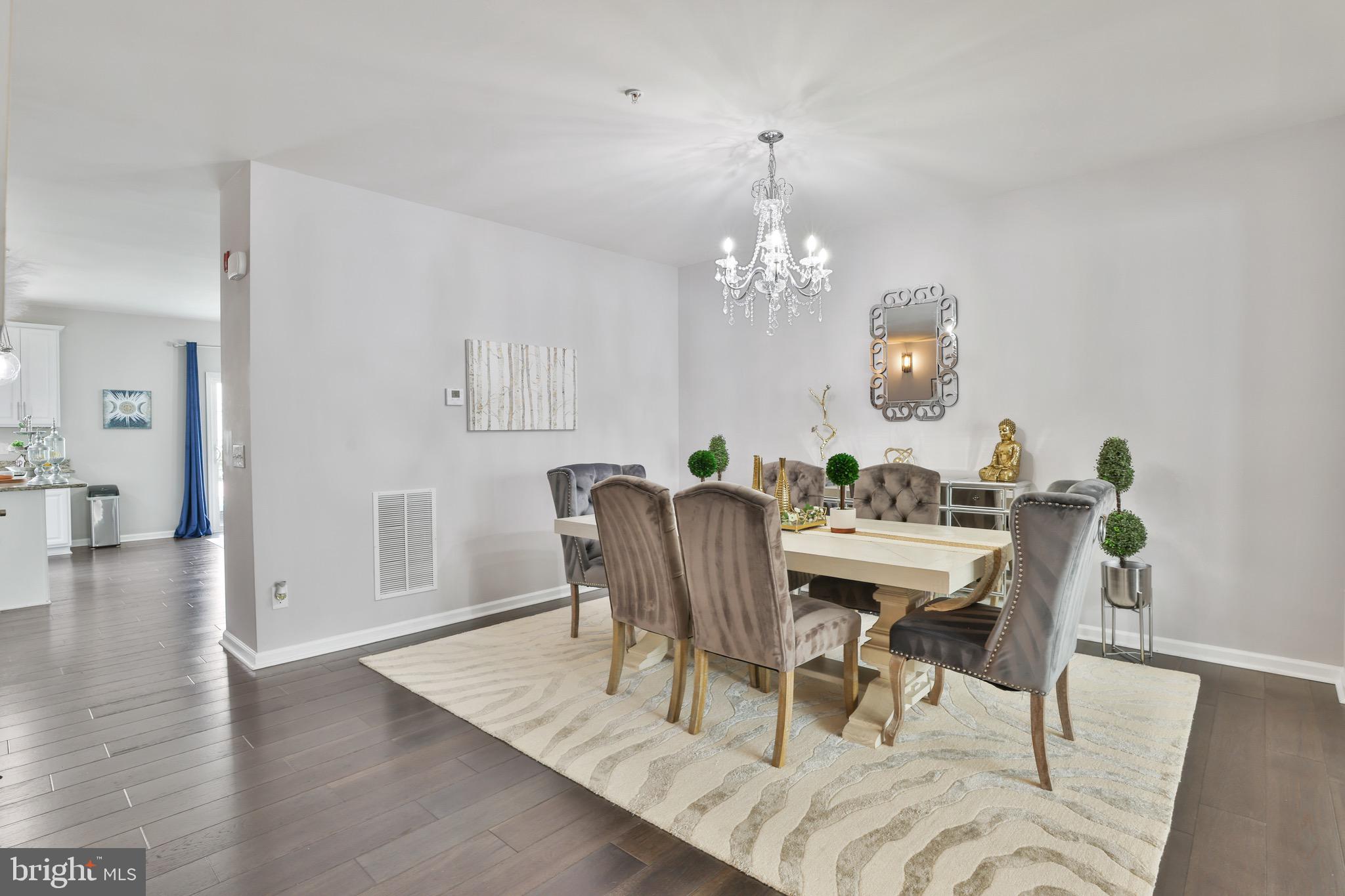 MERCER PARK CONDOMINIUM - Residential