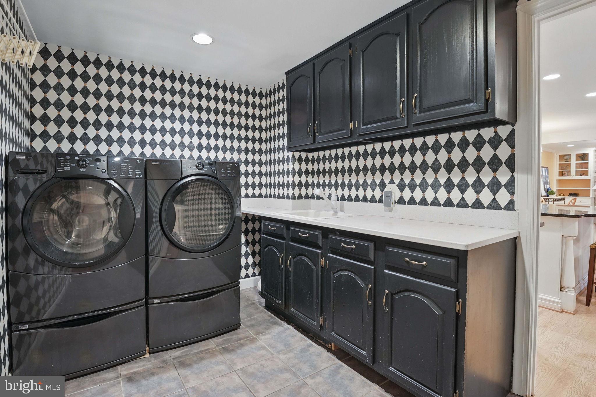 FAIRFAX STATION - Residential