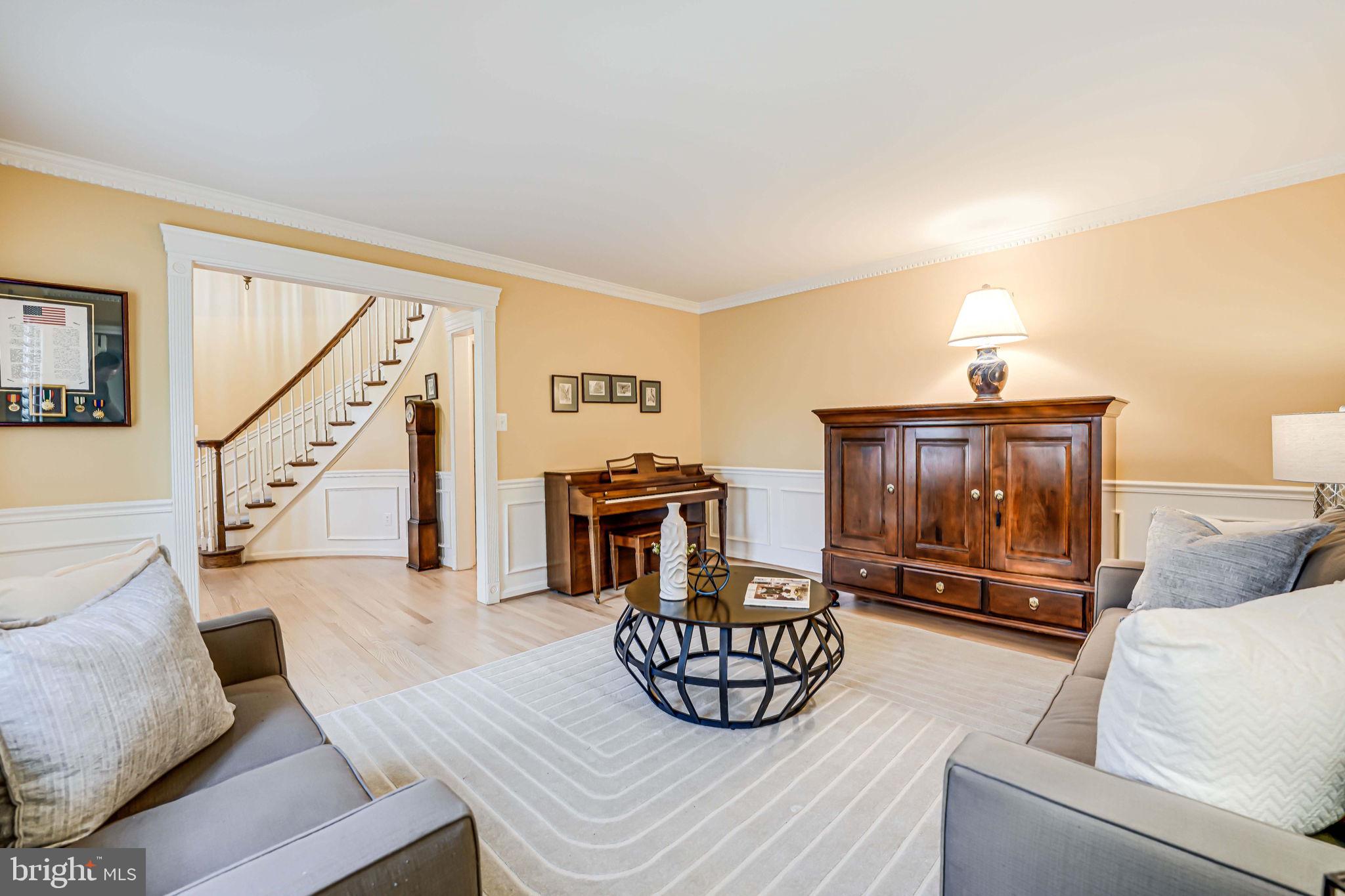 FAIRFAX STATION - Residential