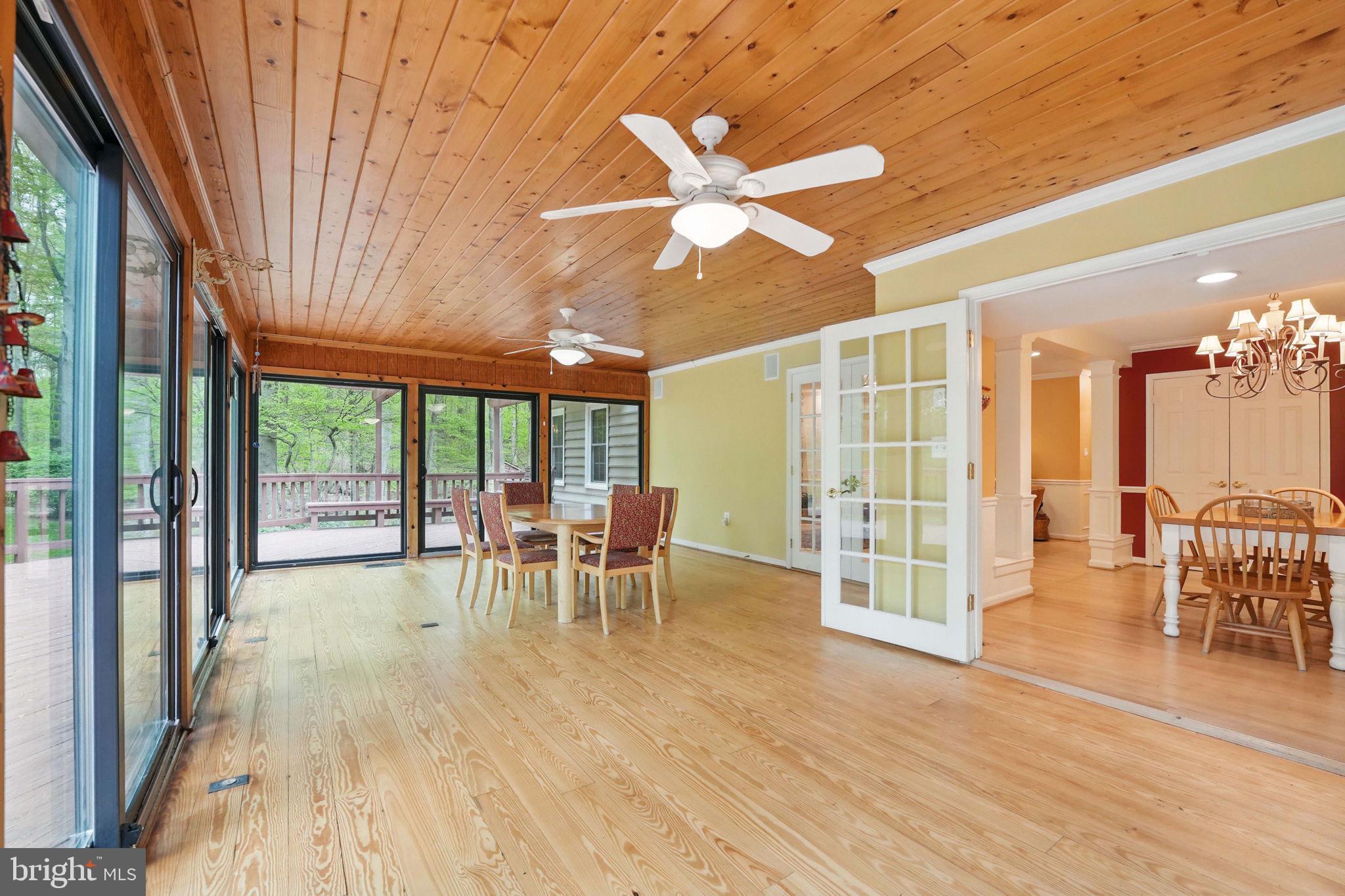 FAIRFAX STATION - Residential