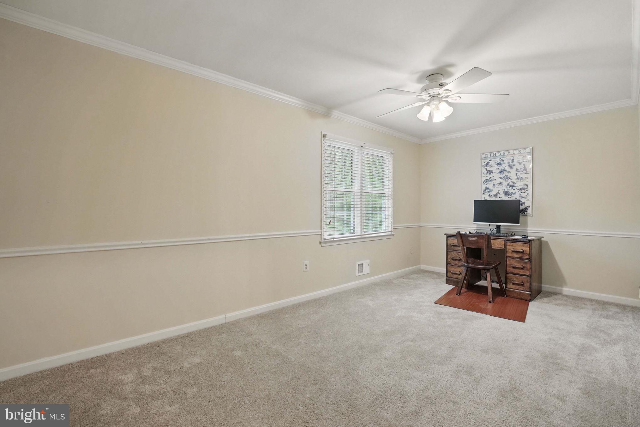 FAIRFAX STATION - Residential