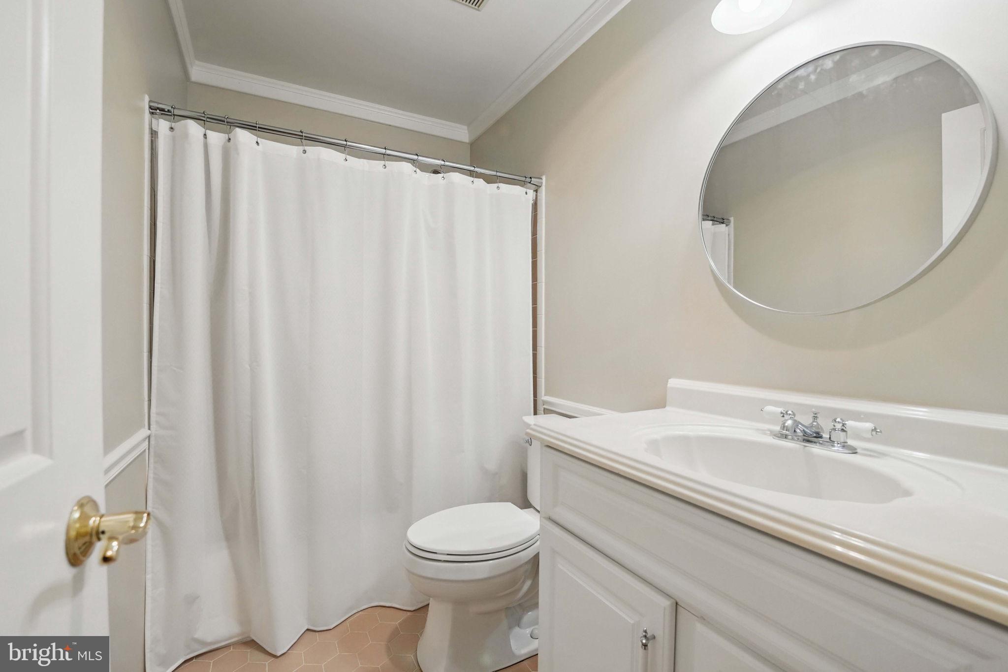 FAIRFAX STATION - Residential