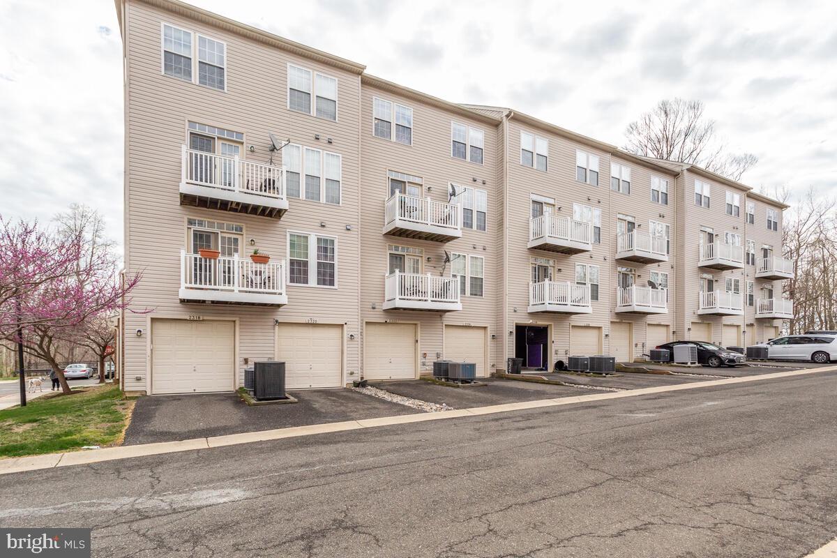 RICHFIELD STATION VILLAGE - Residential