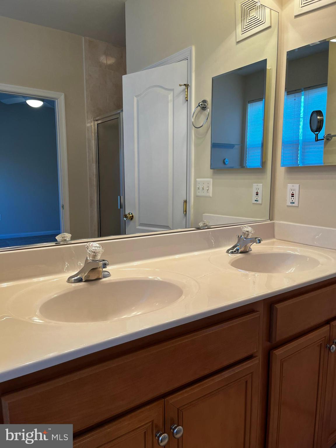 EAST MARKET CONDOMINIUMS - Residential Lease