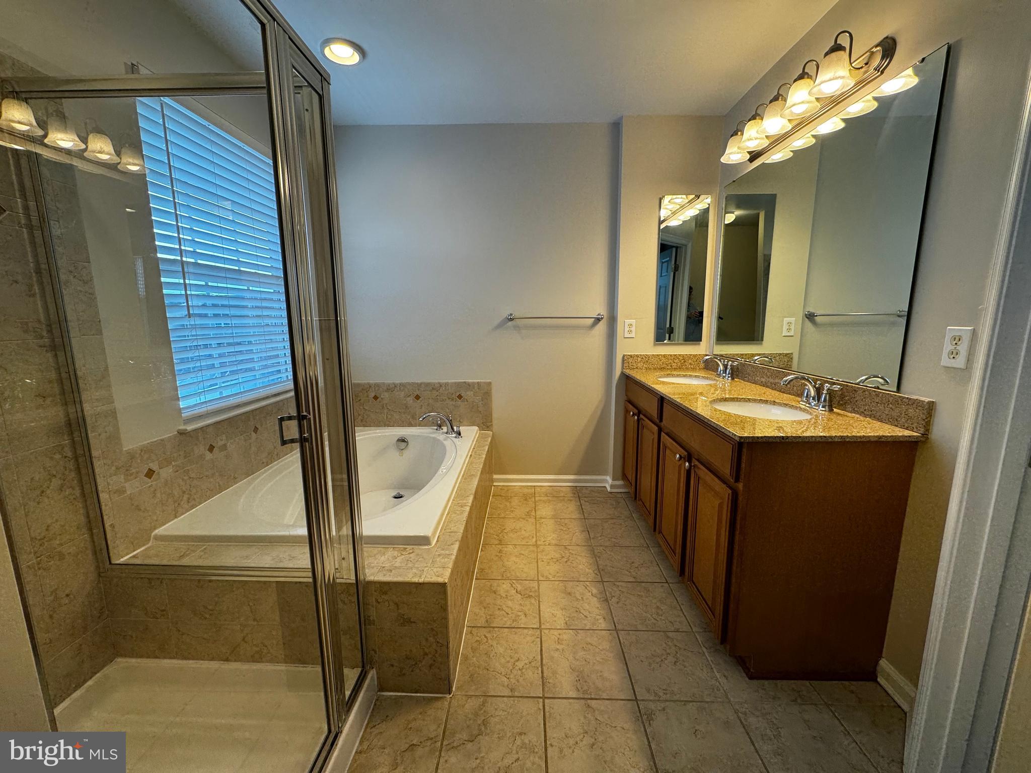 CHERRY TREE - Residential