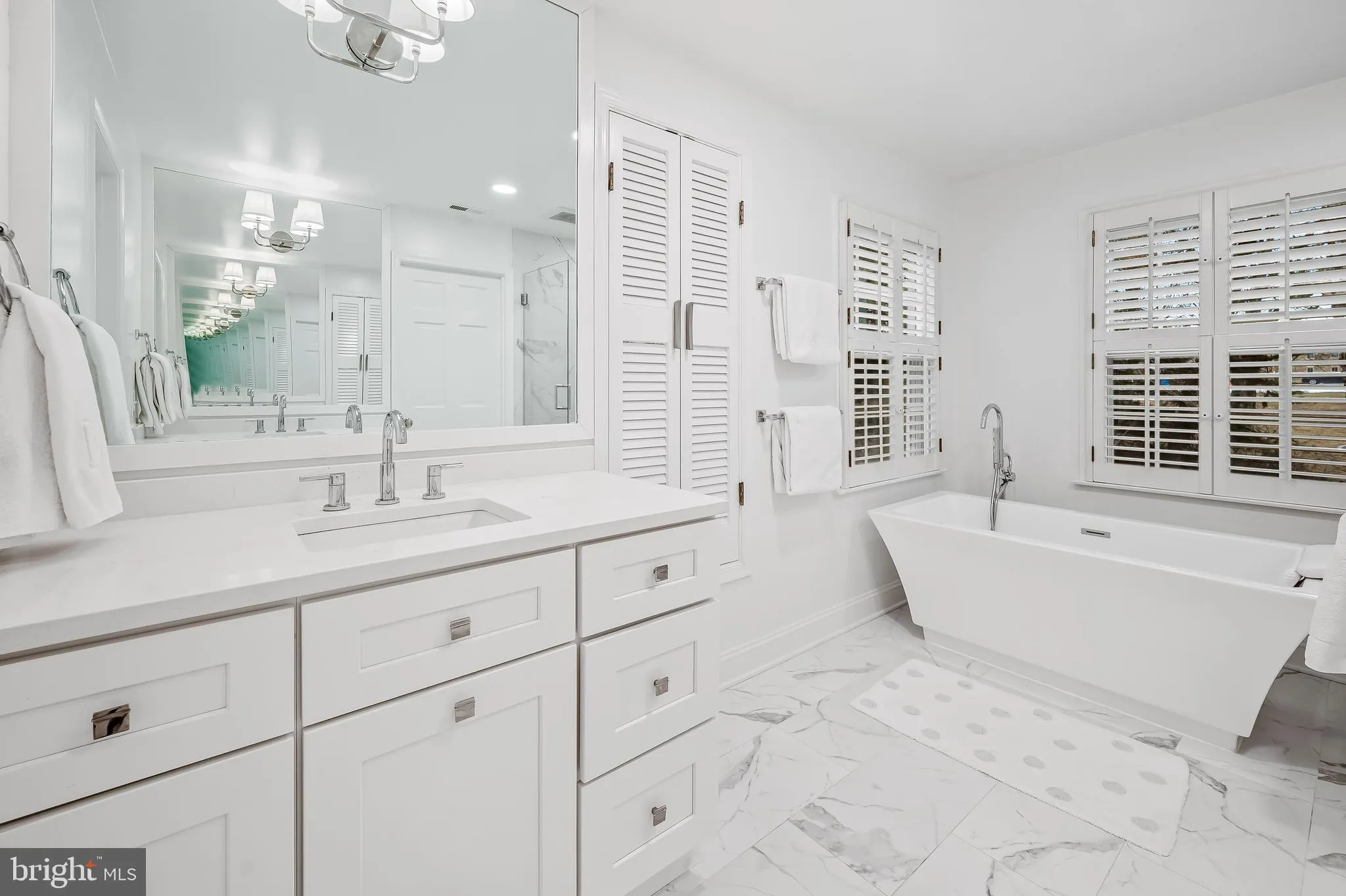 Towson, Maryland 21204, United States, 4 Bedrooms Bedrooms, ,5 BathroomsBathrooms,Residential,Pending,2689