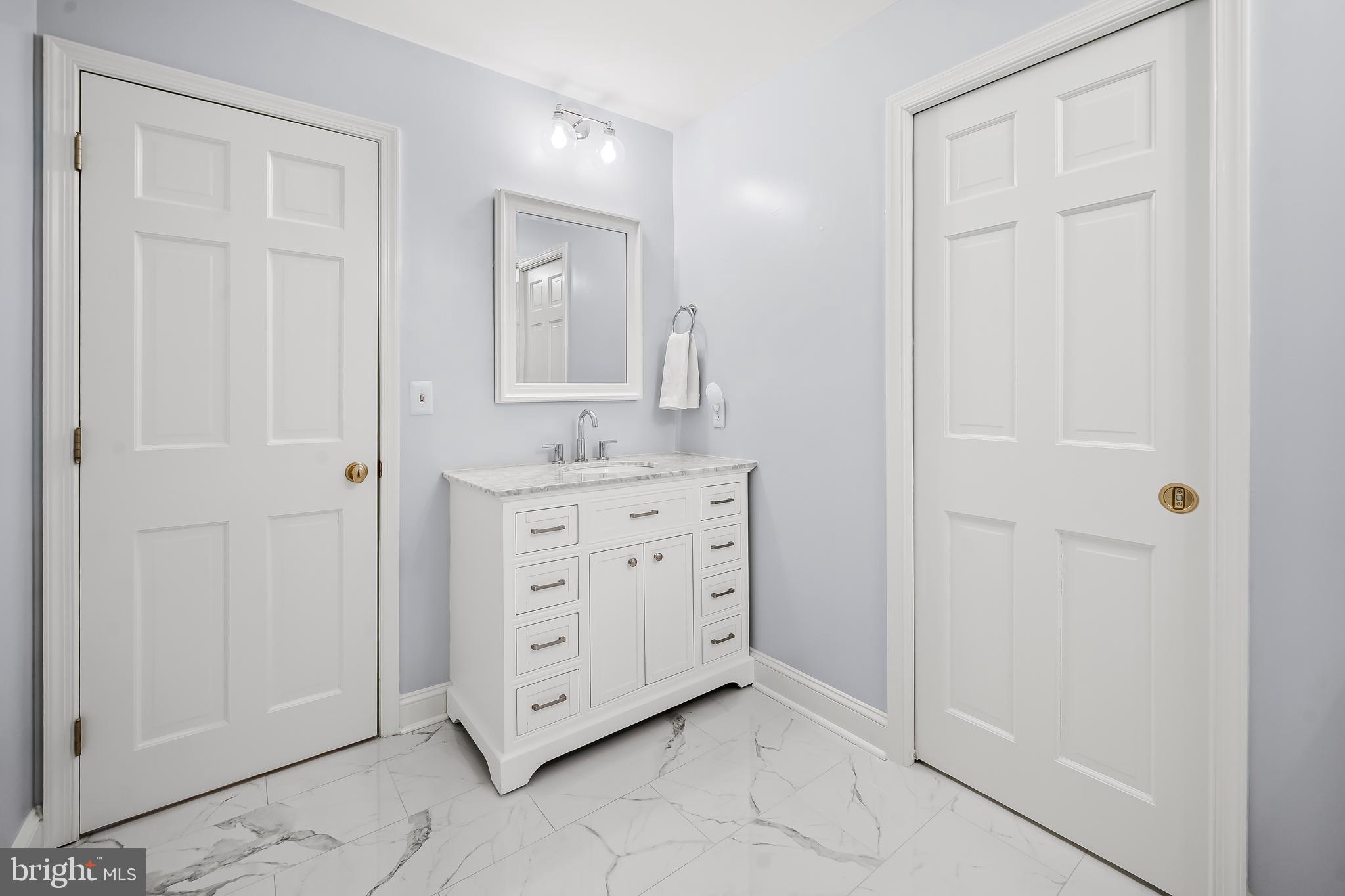 RUXTON - Residential