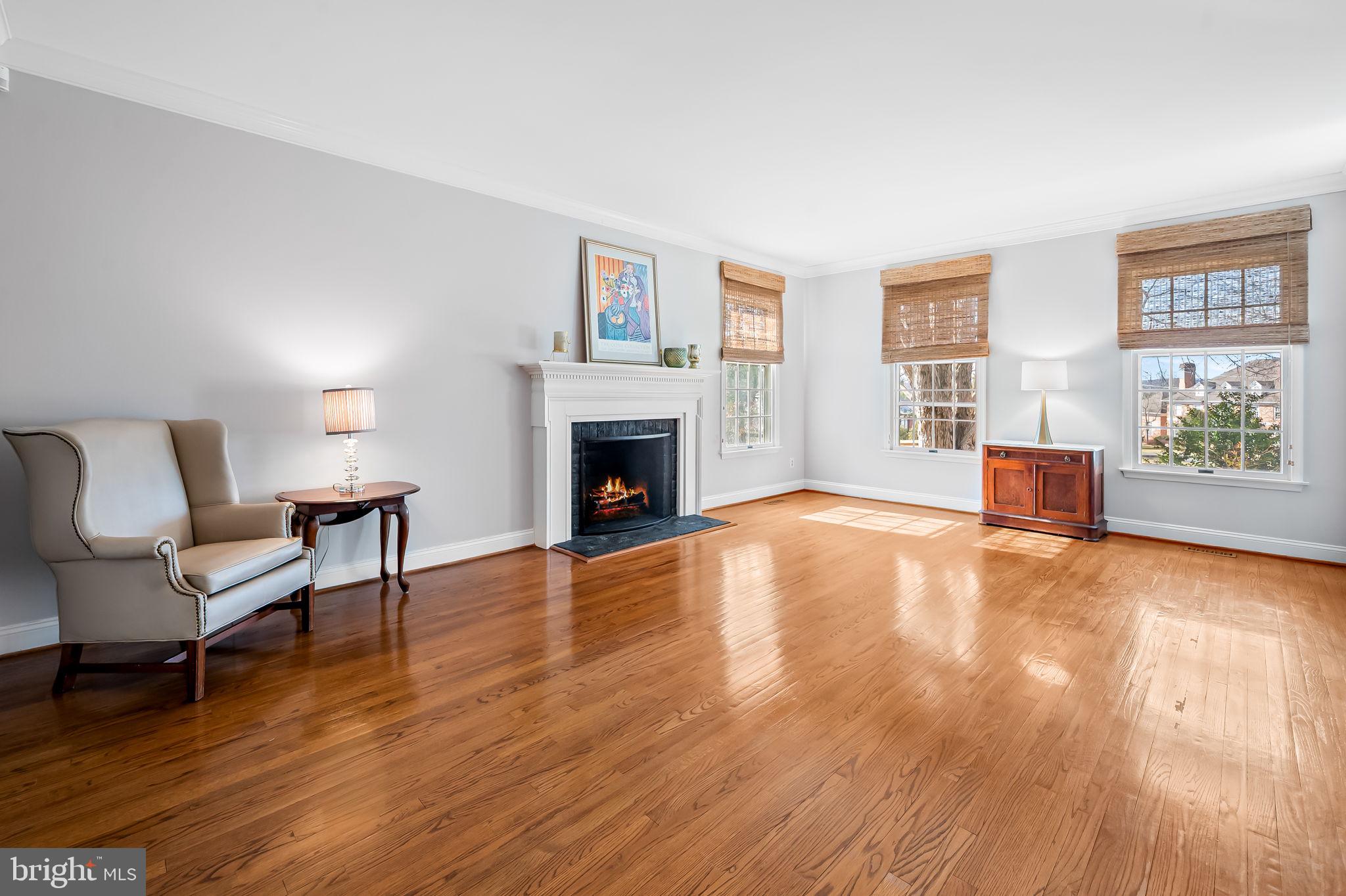 RUXTON - Residential