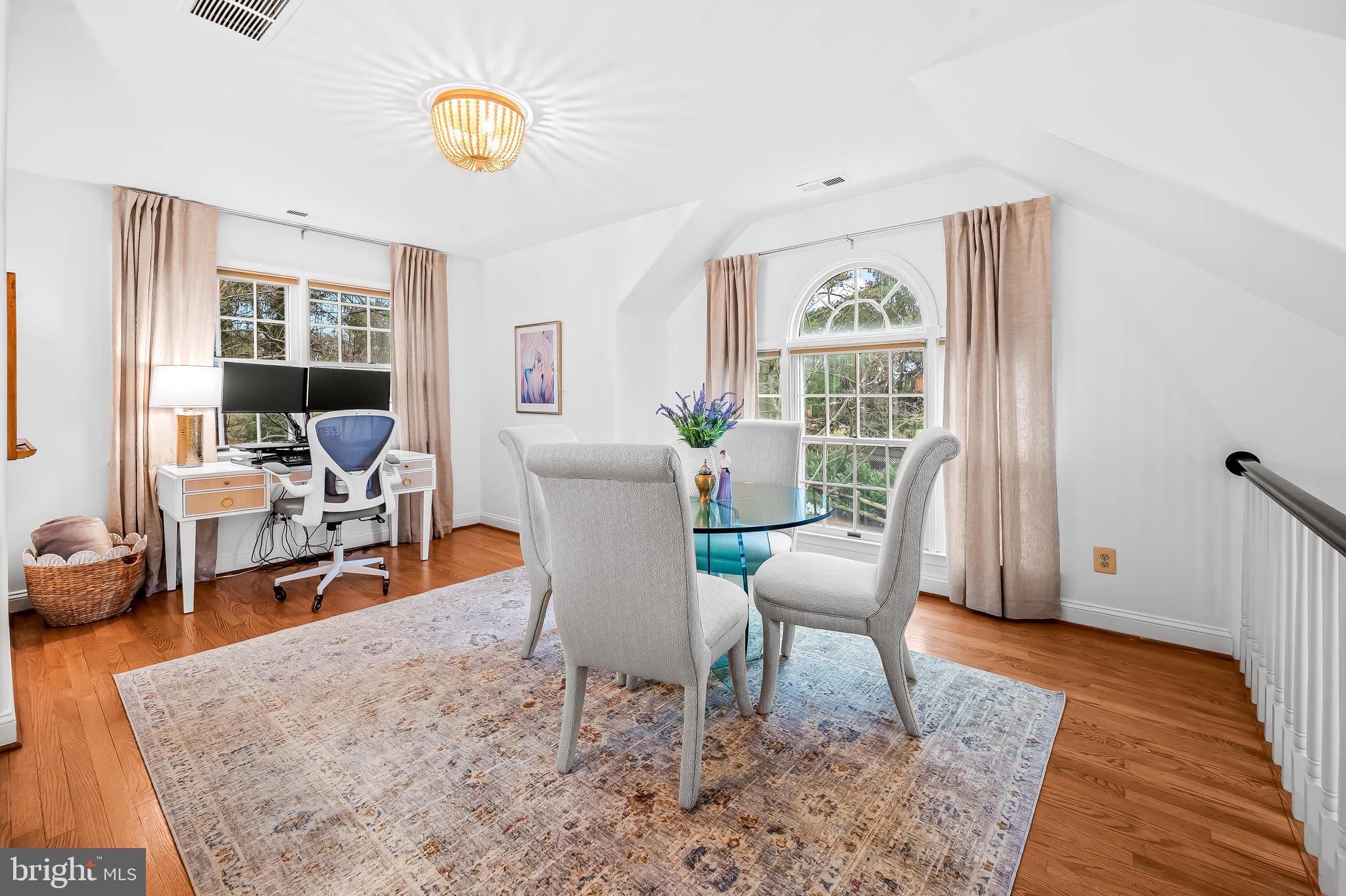 RUXTON - Residential