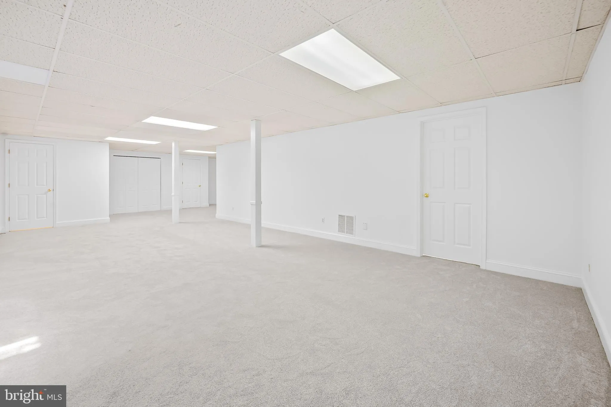 Towson, Maryland 21204, United States, 4 Bedrooms Bedrooms, ,5 BathroomsBathrooms,Residential,Pending,2689