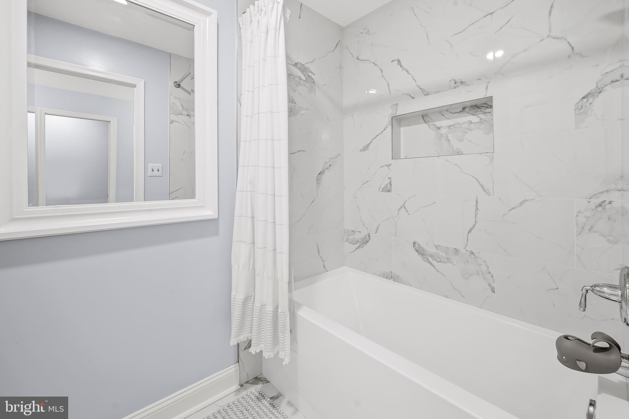 RUXTON - Residential