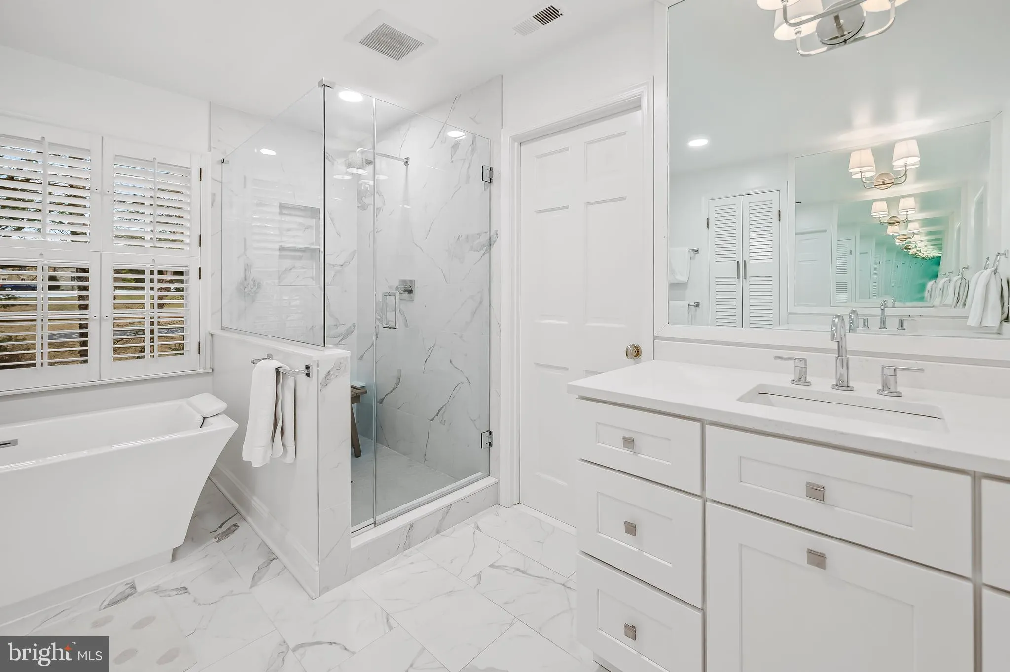 Towson, Maryland 21204, United States, 4 Bedrooms Bedrooms, ,5 BathroomsBathrooms,Residential,Pending,2689