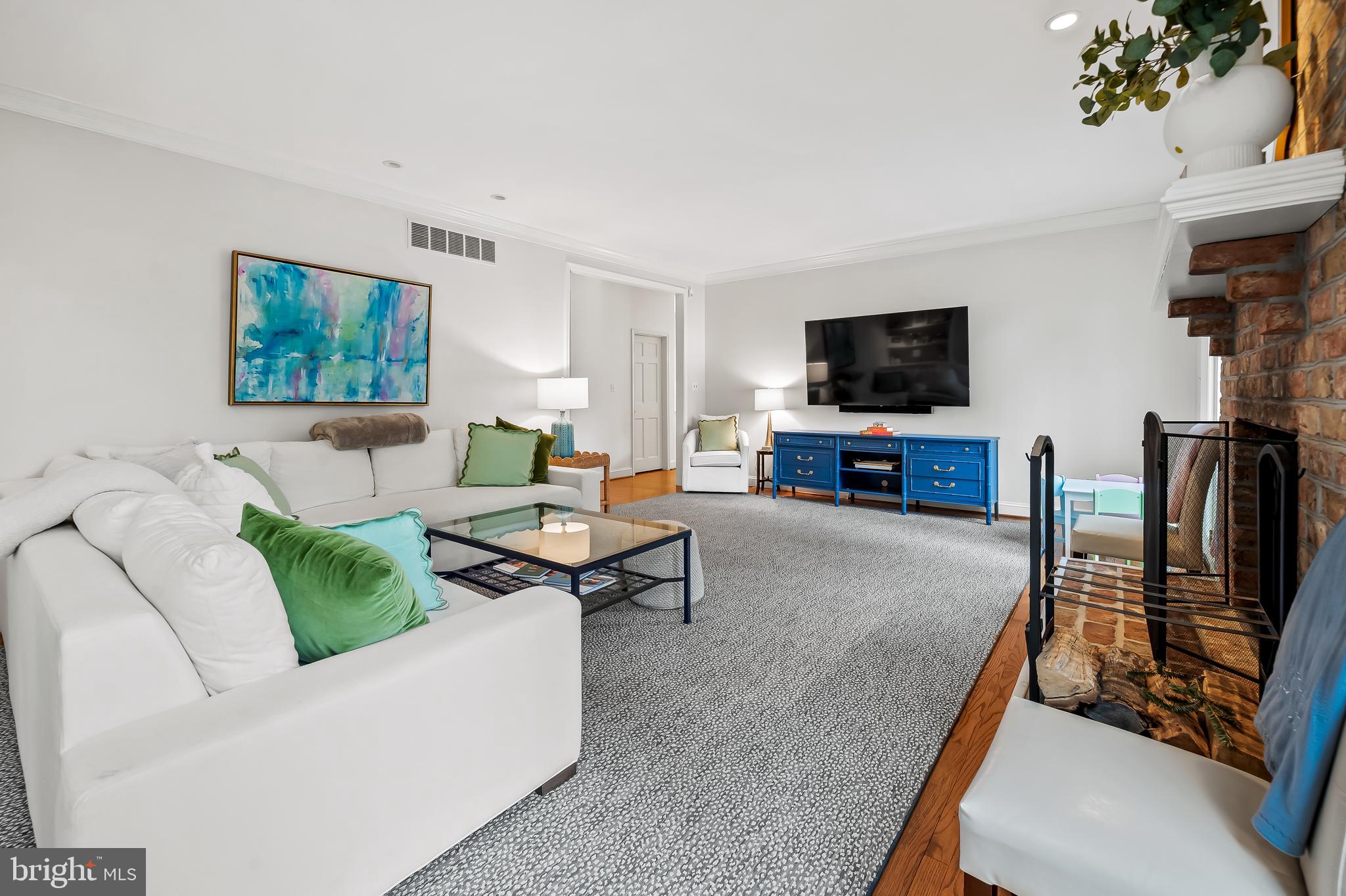 RUXTON - Residential