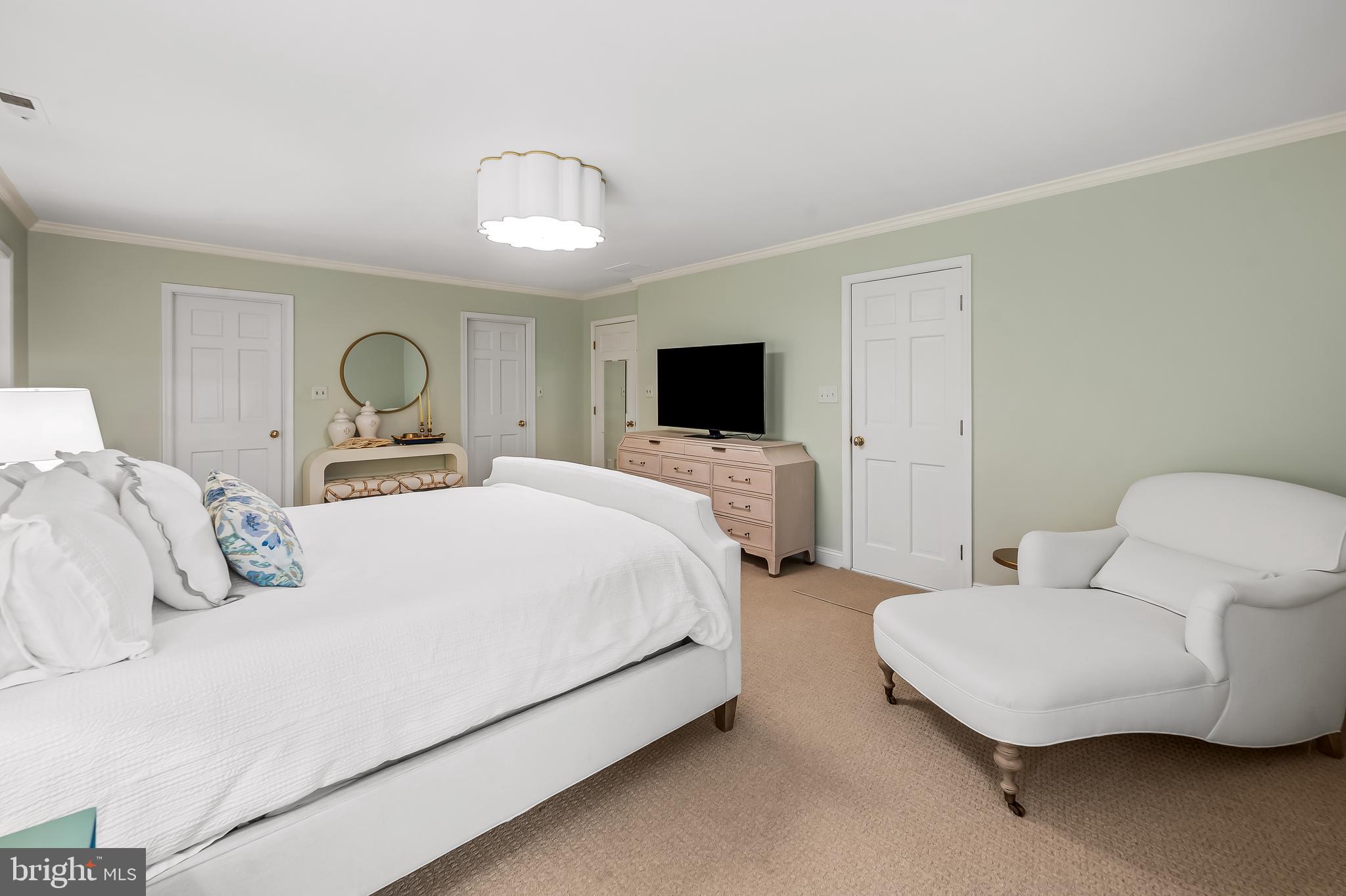 RUXTON - Residential