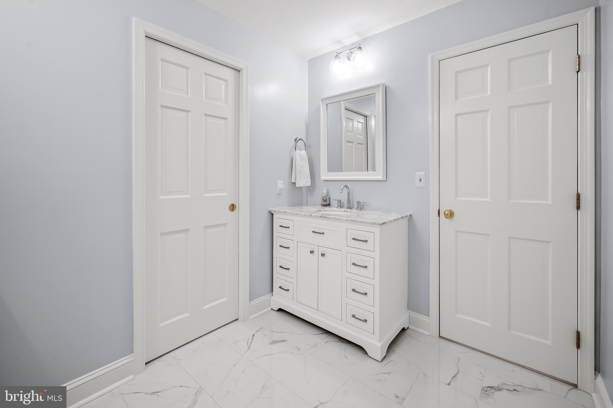 RUXTON - Residential