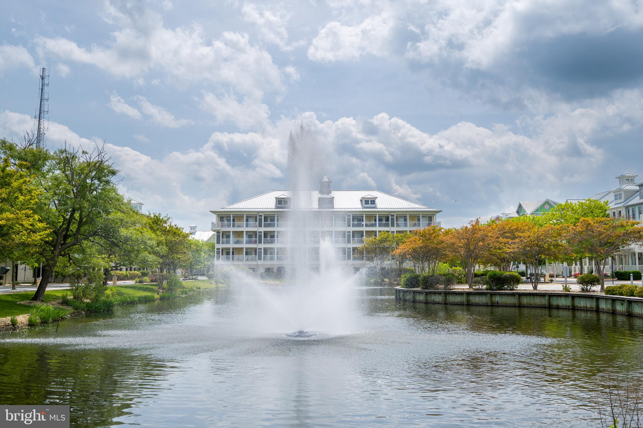 SUNSET ISLAND - Residential