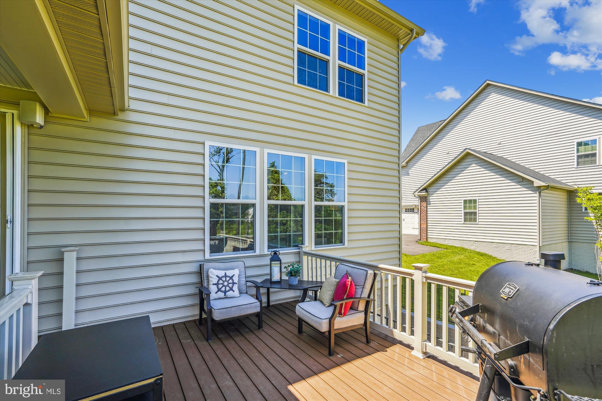 OAK CREEK CLUB - Residential Lease