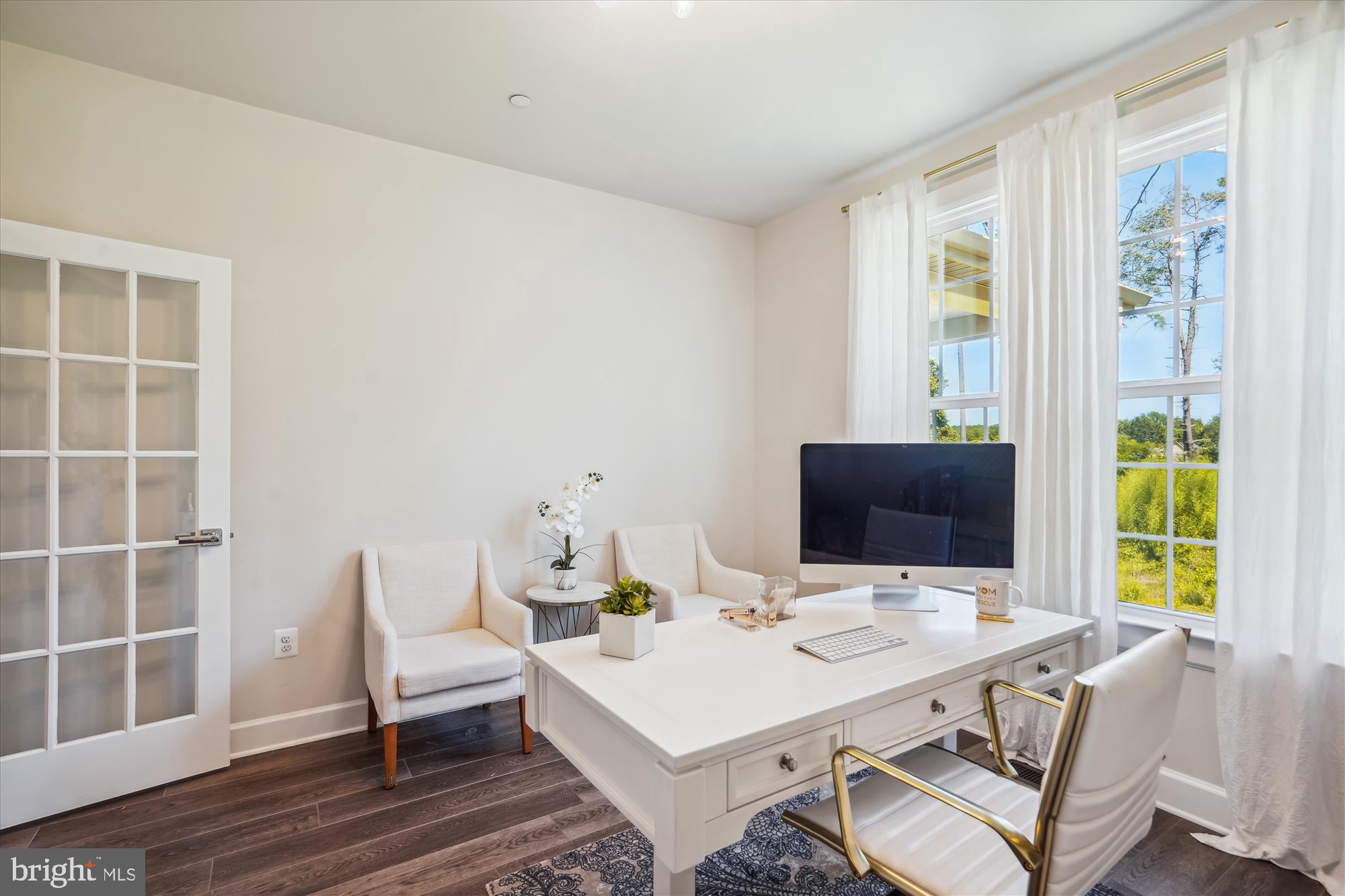 OAK CREEK CLUB - Residential Lease