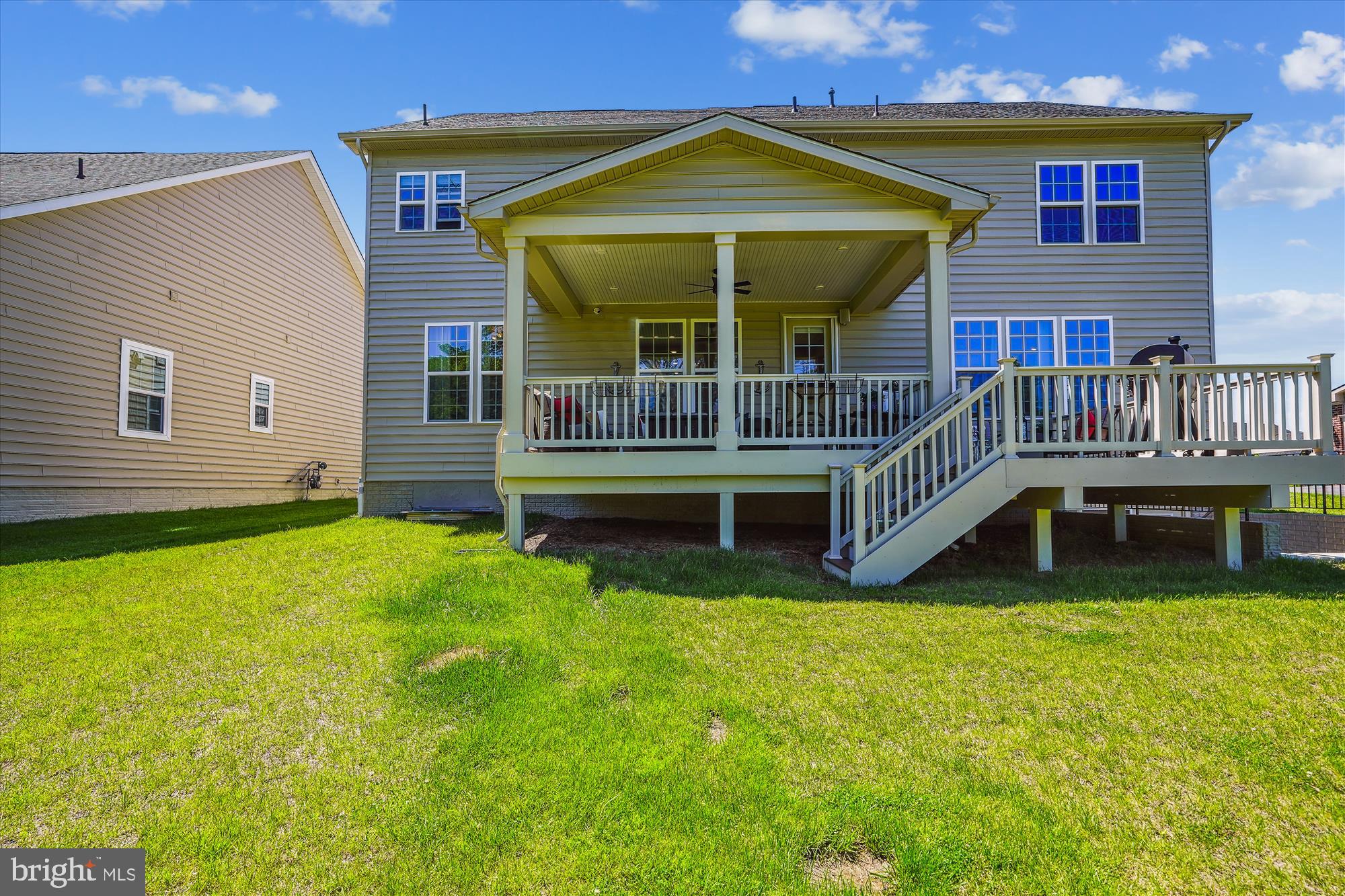 OAK CREEK CLUB - Residential Lease