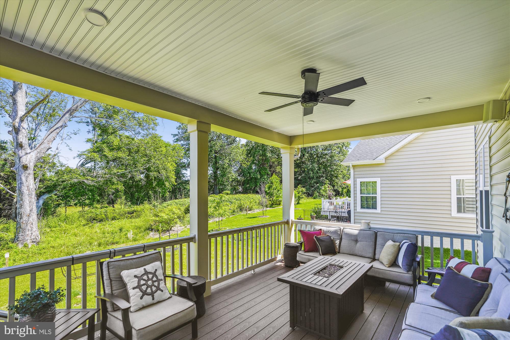 OAK CREEK CLUB - Residential Lease