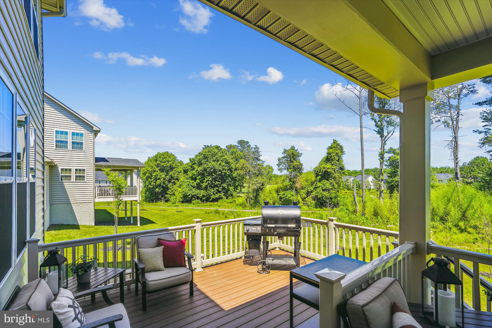 OAK CREEK CLUB - Residential Lease