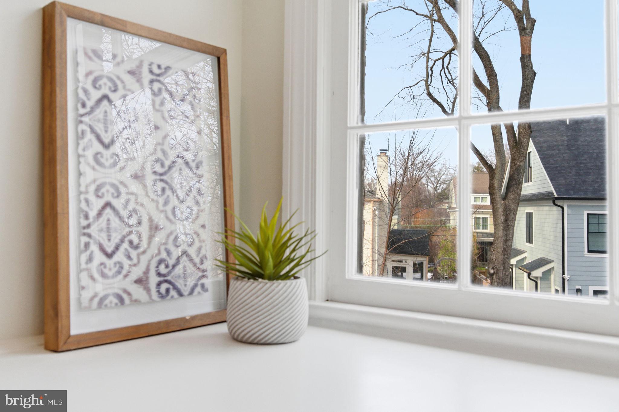 GREENWICH FOREST - Residential