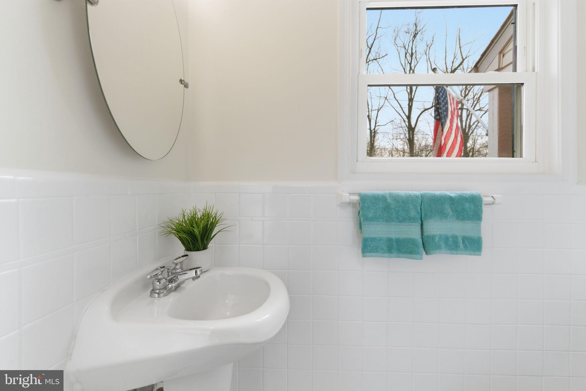 GREENWICH FOREST - Residential