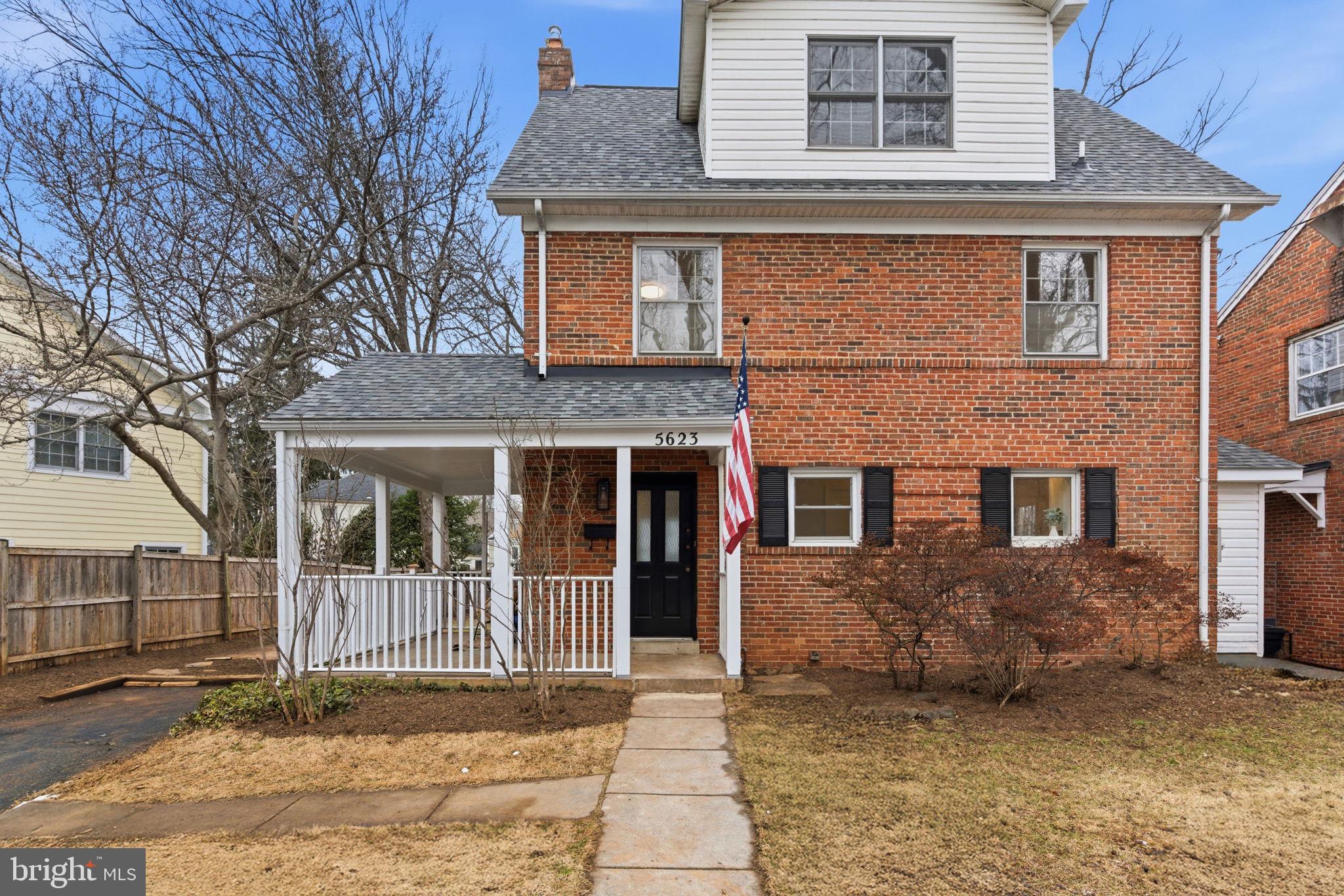 GREENWICH FOREST - Residential