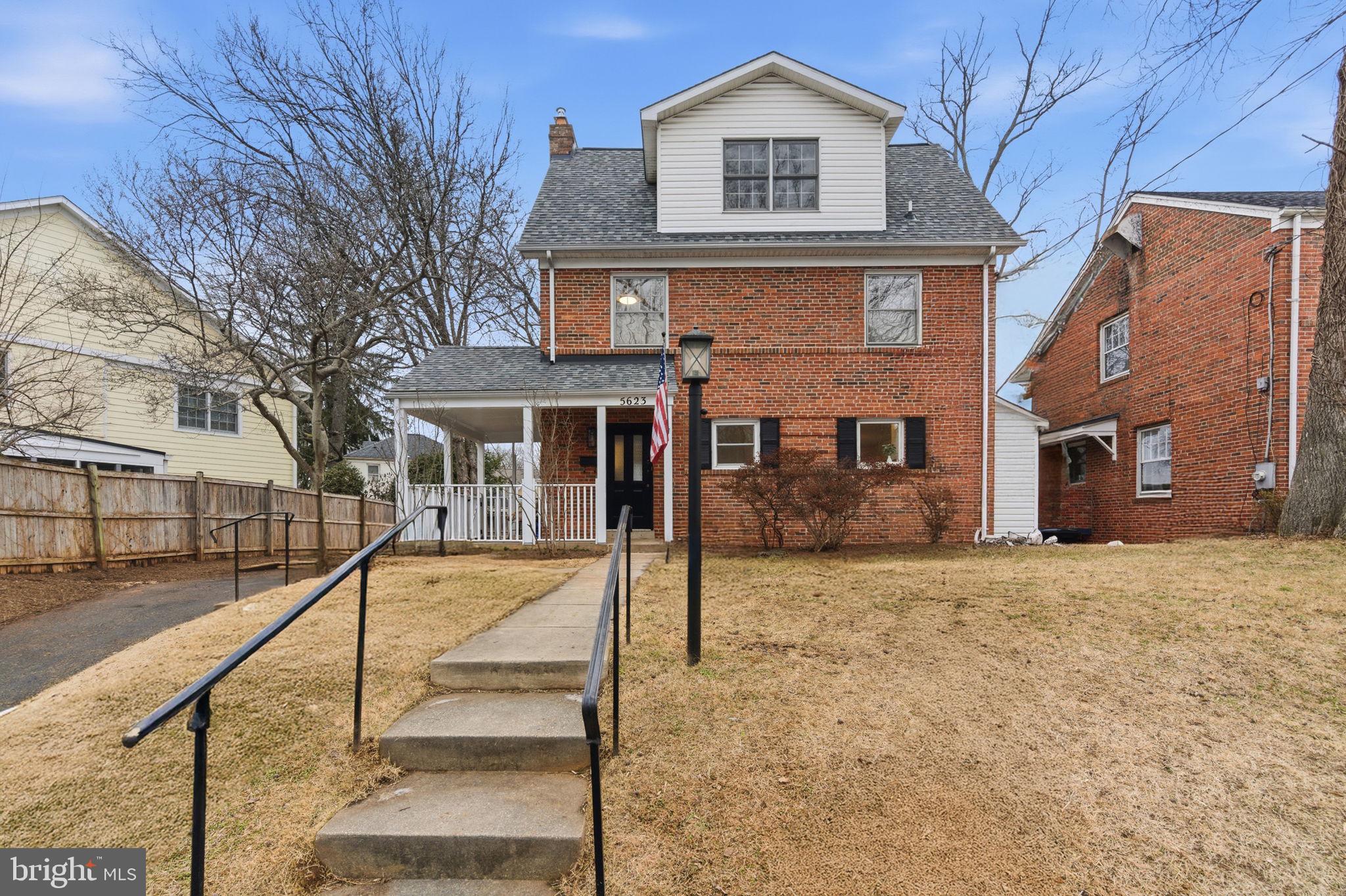 GREENWICH FOREST - Residential