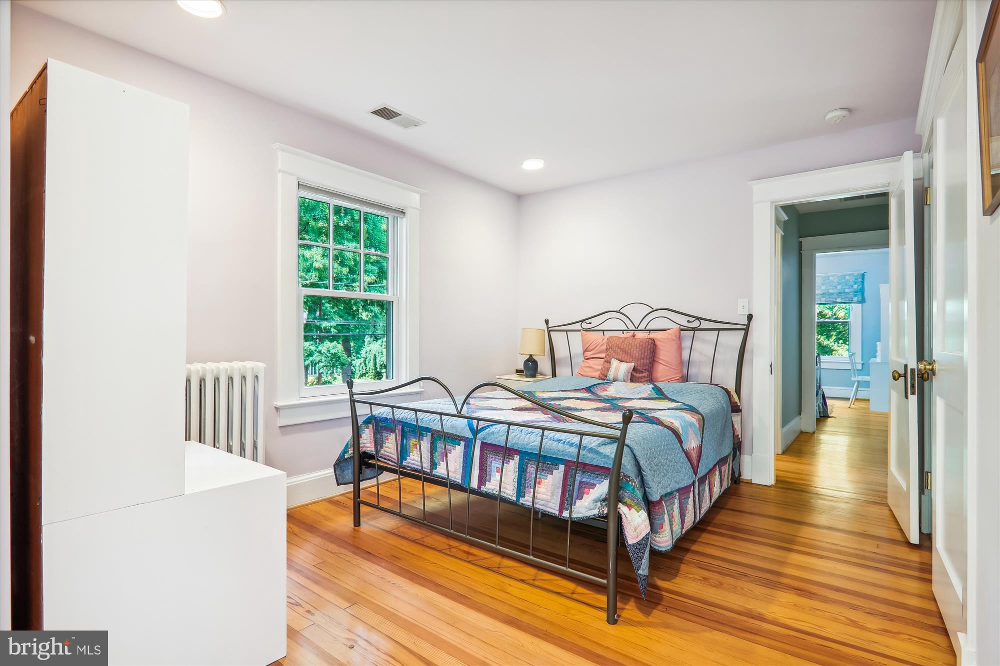 WOODSIDE PARK - Residential