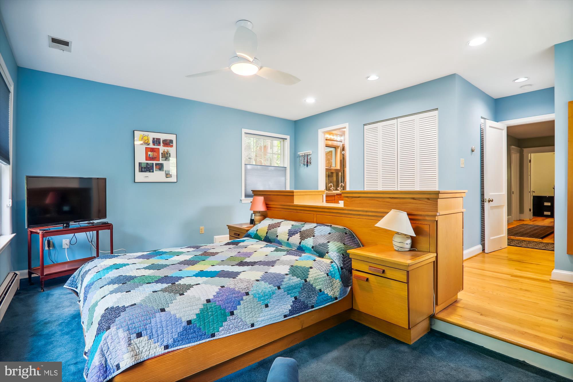 WOODSIDE PARK - Residential