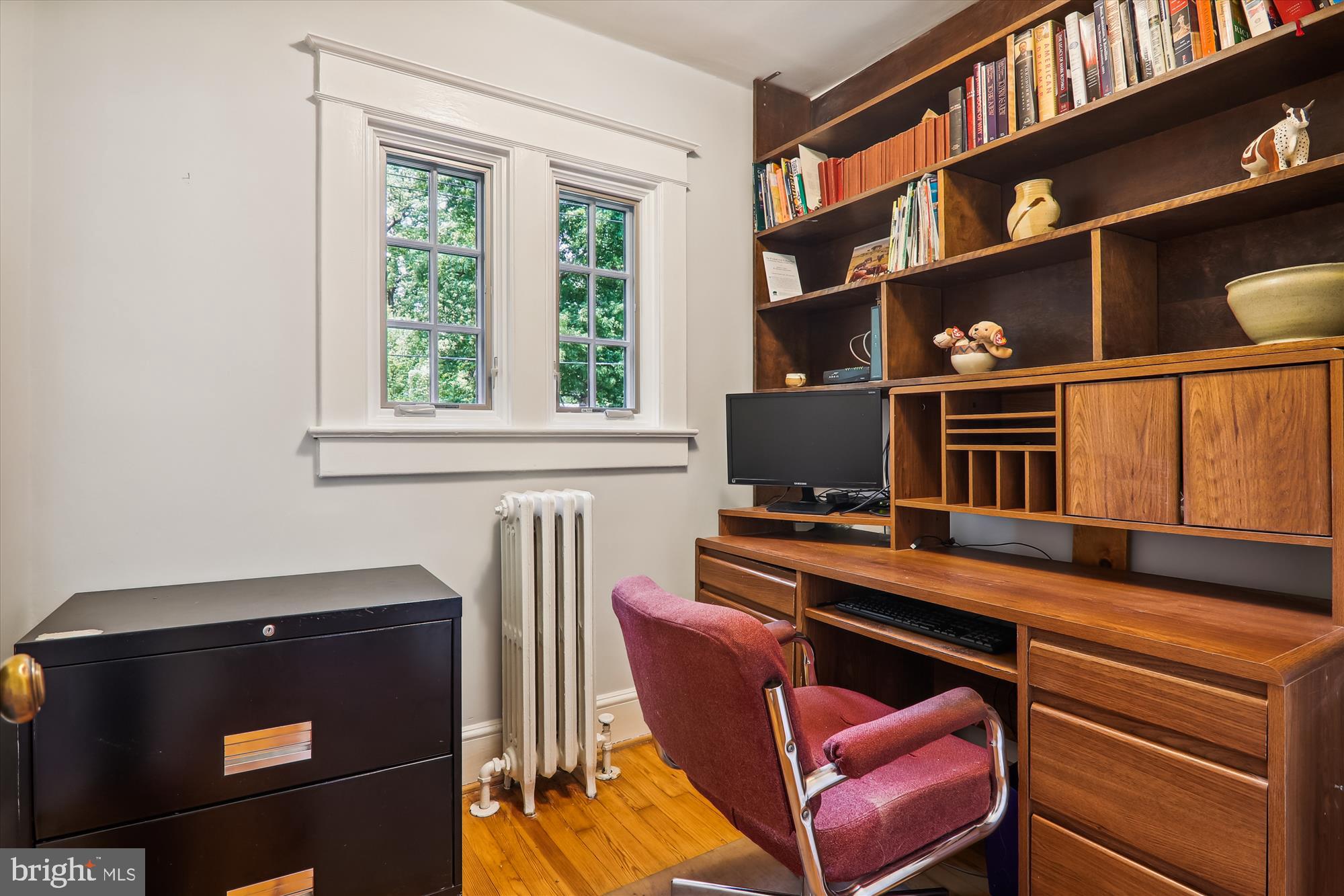 WOODSIDE PARK - Residential