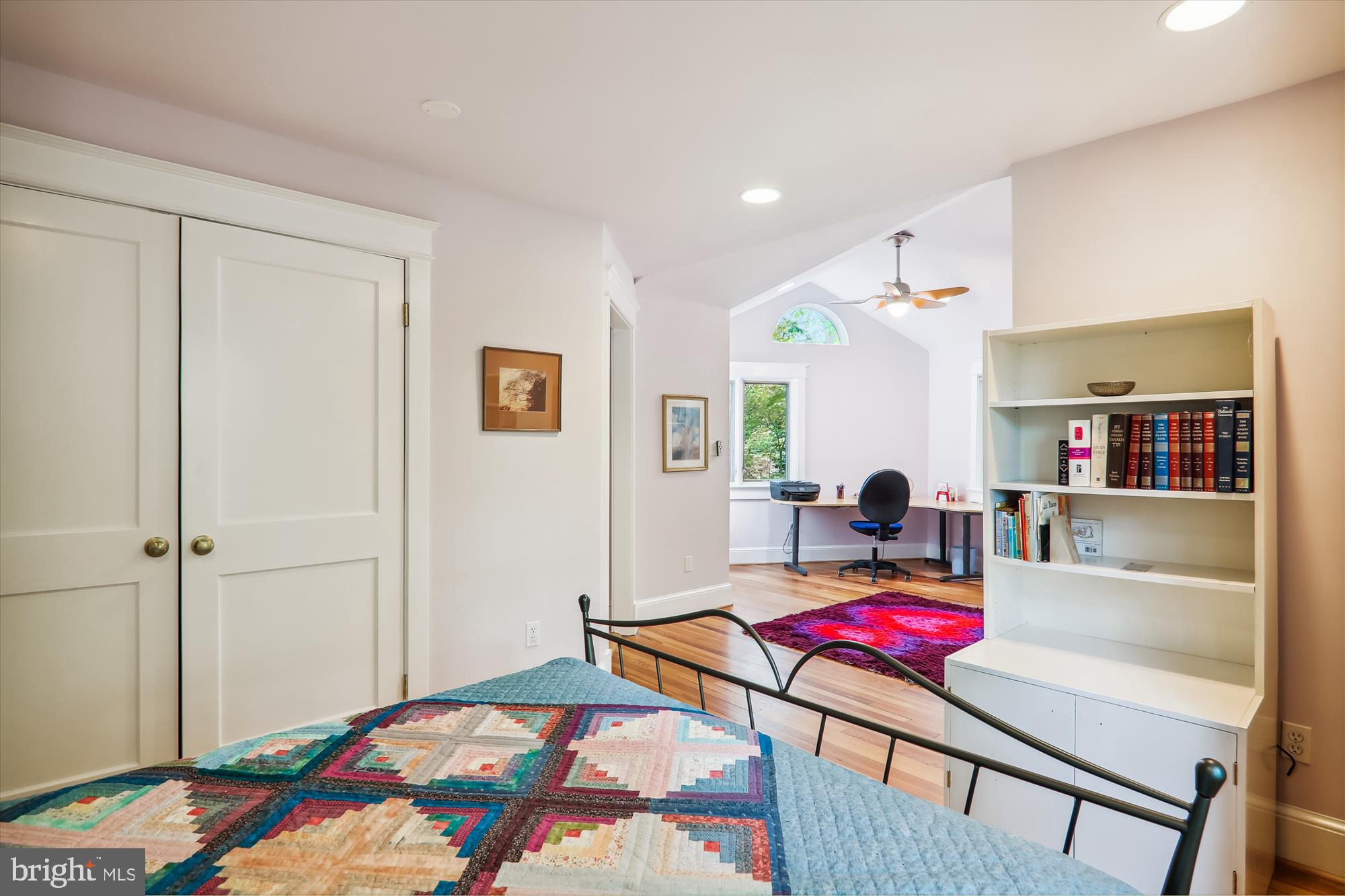 WOODSIDE PARK - Residential