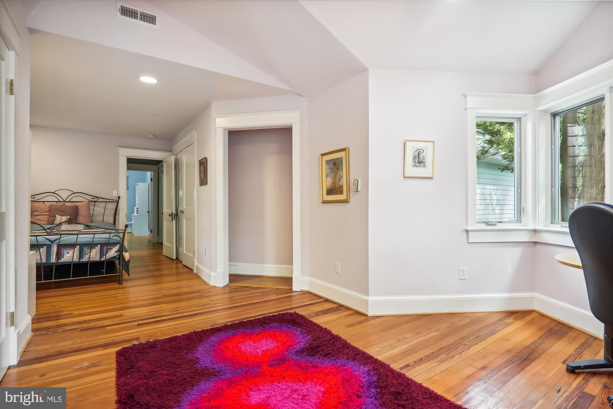 WOODSIDE PARK - Residential