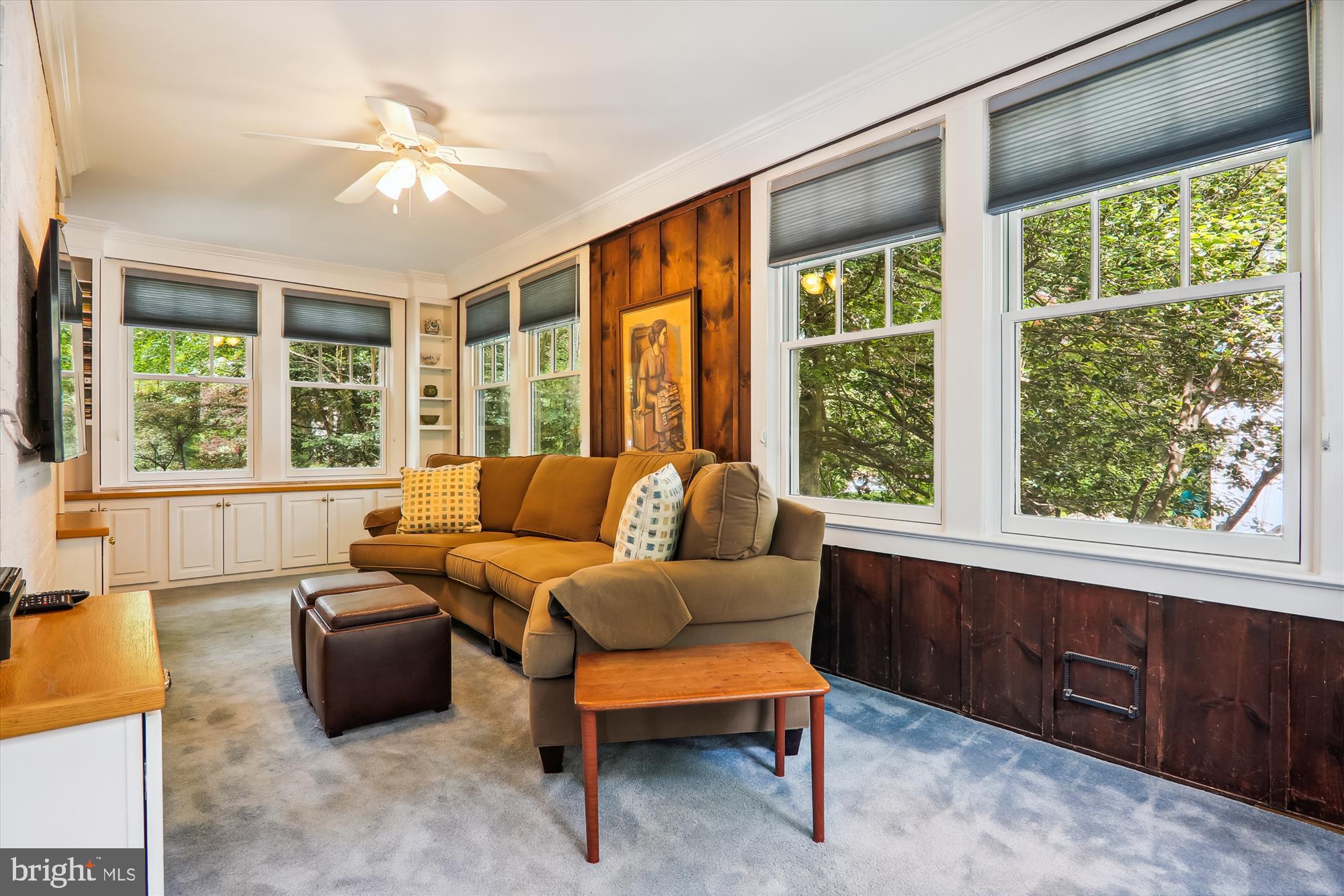 WOODSIDE PARK - Residential