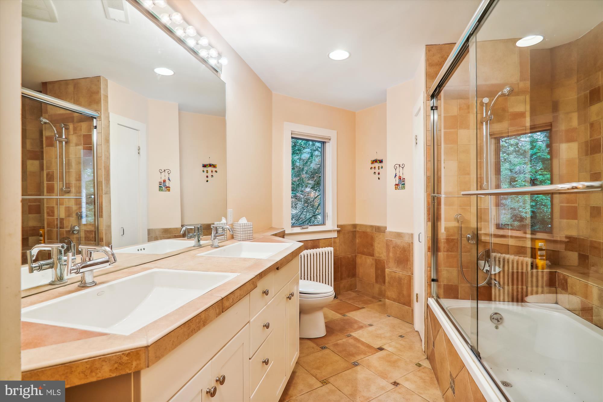 WOODSIDE PARK - Residential