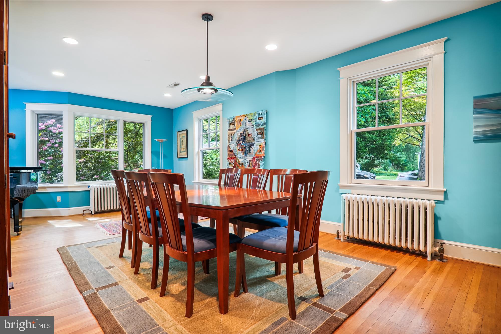 WOODSIDE PARK - Residential