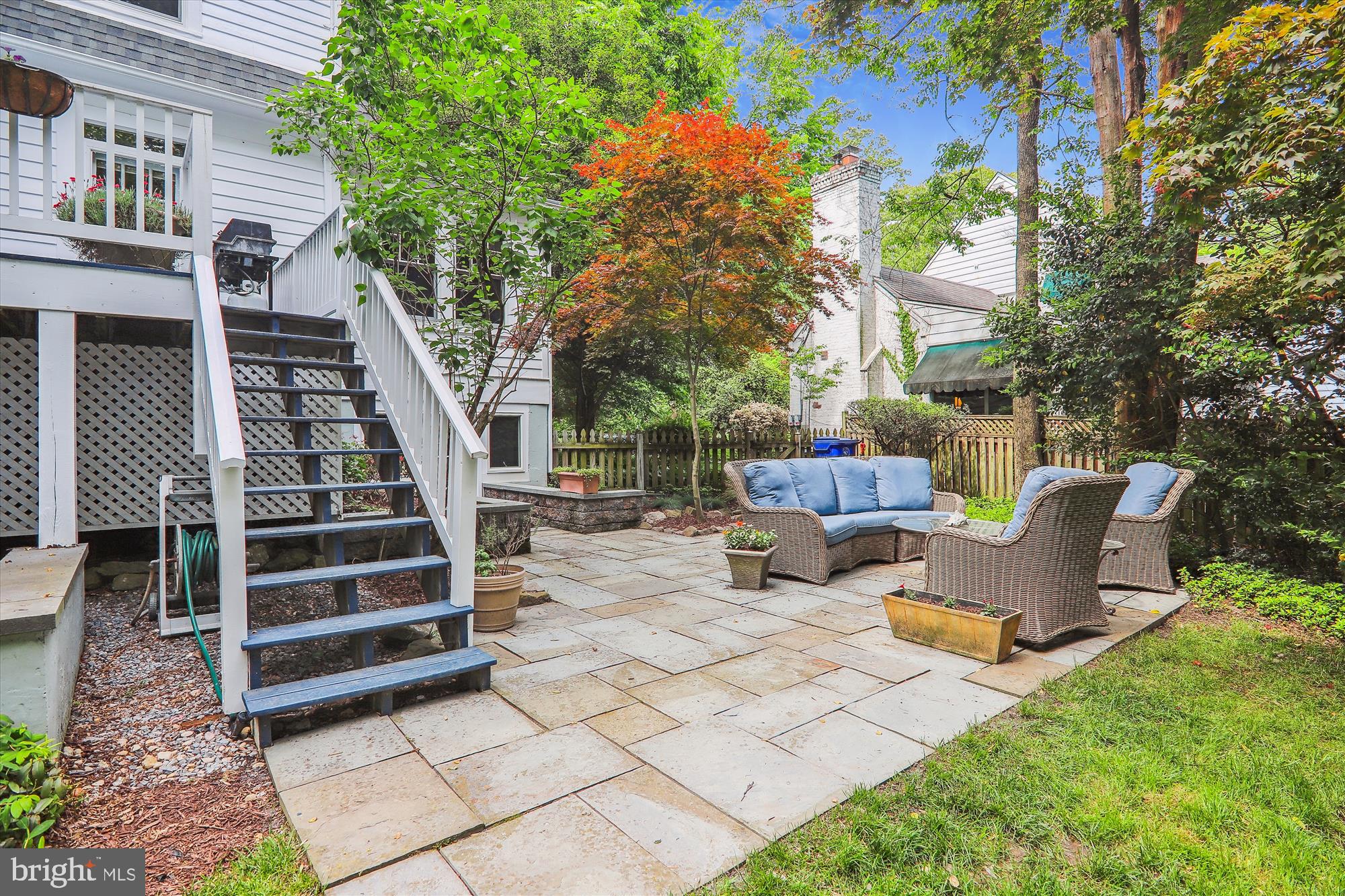 WOODSIDE PARK - Residential