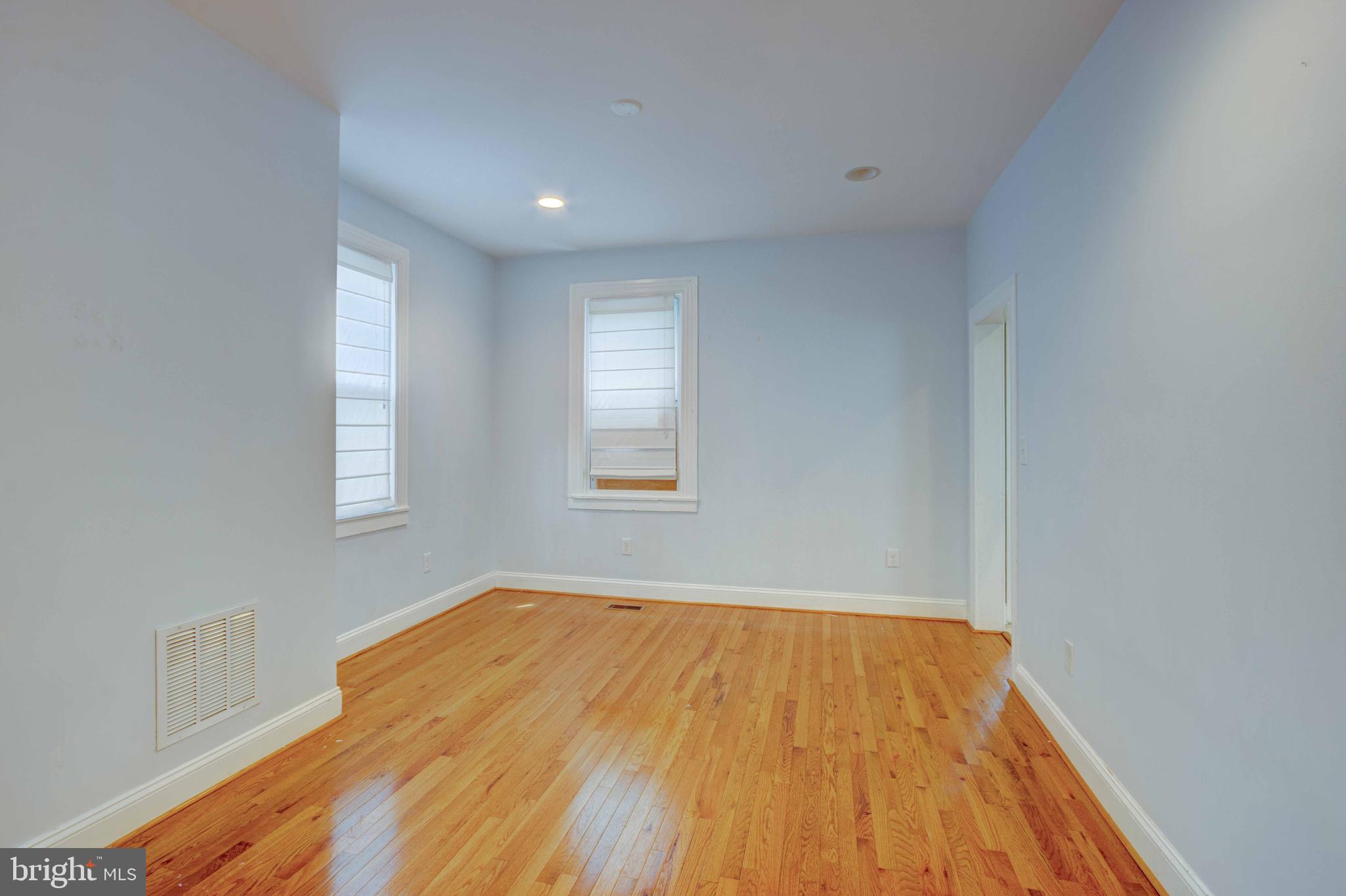 TURNLEIGH - Residential