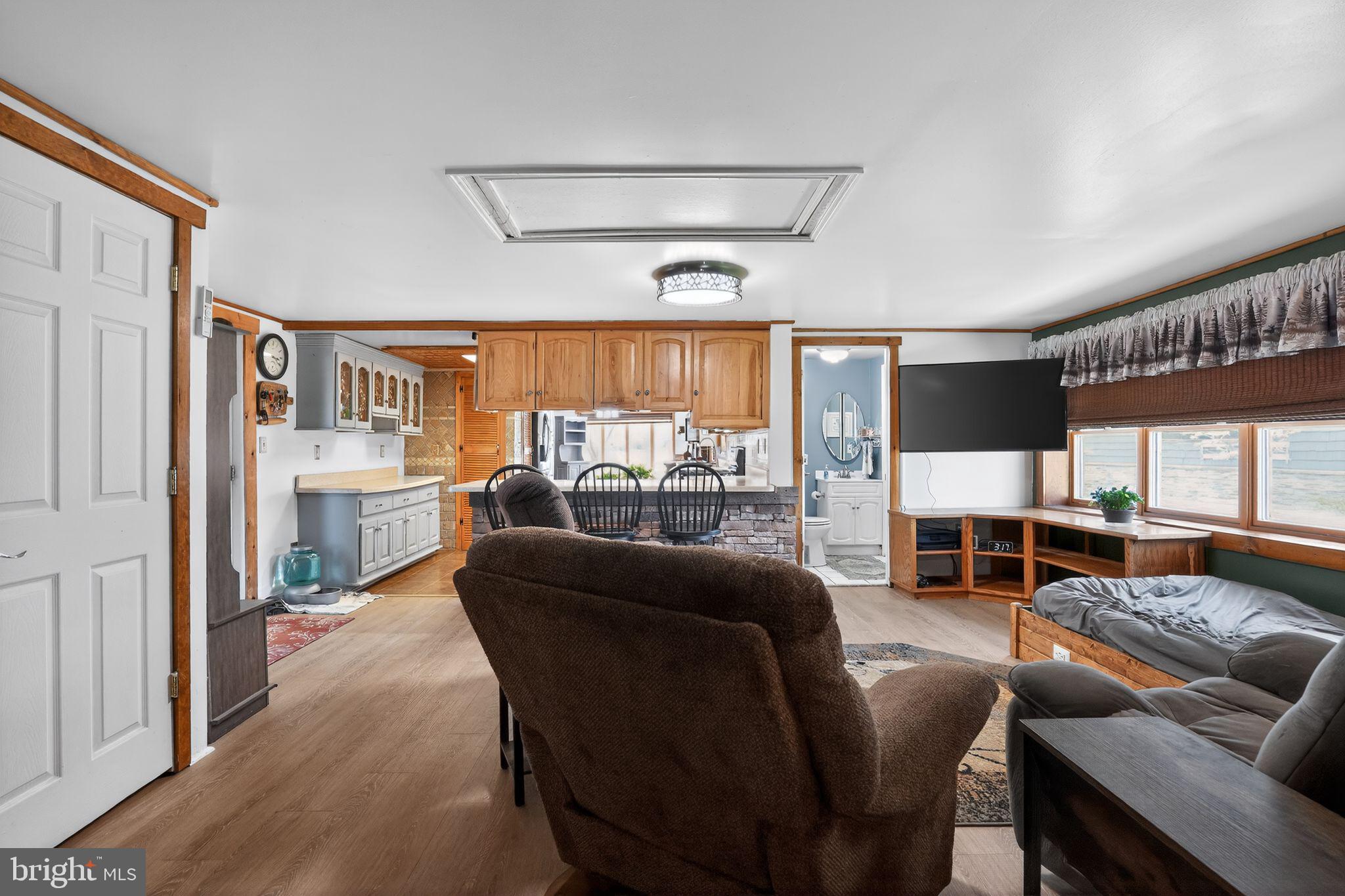 BOWLEYS QUARTERS - Residential